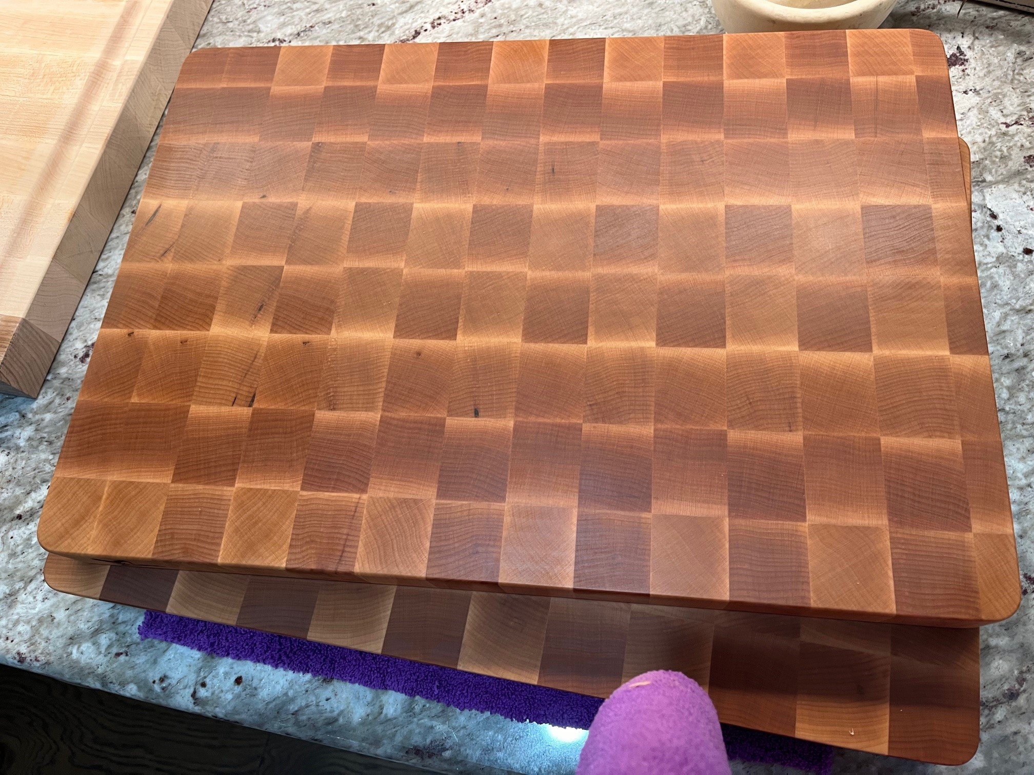 hard-maple-end-grain-cutting-board-light-1.25thick-3.jpg