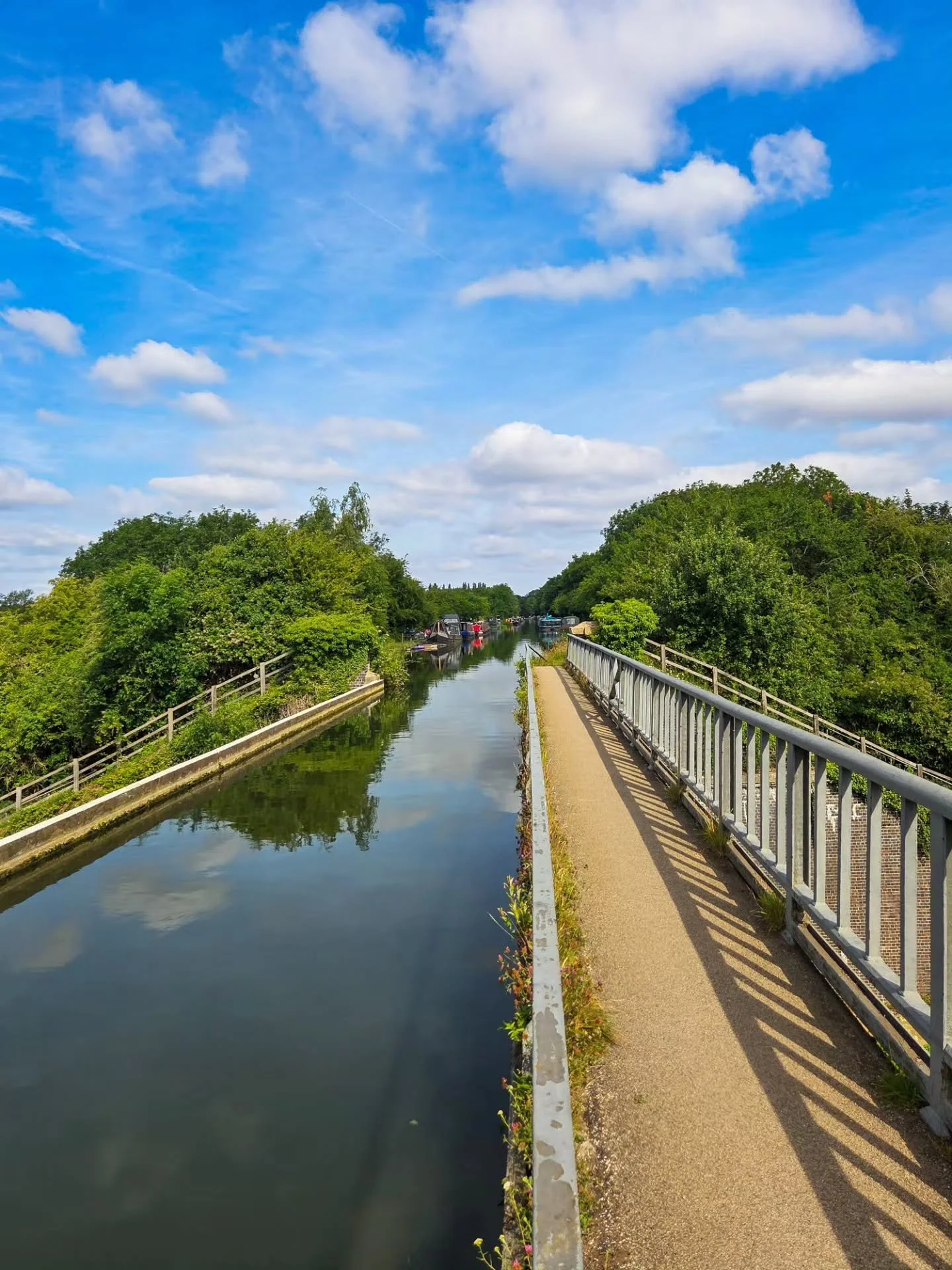📸

📍Iron Trunk Aquaduct, Milton Keynes 

🏞🛶