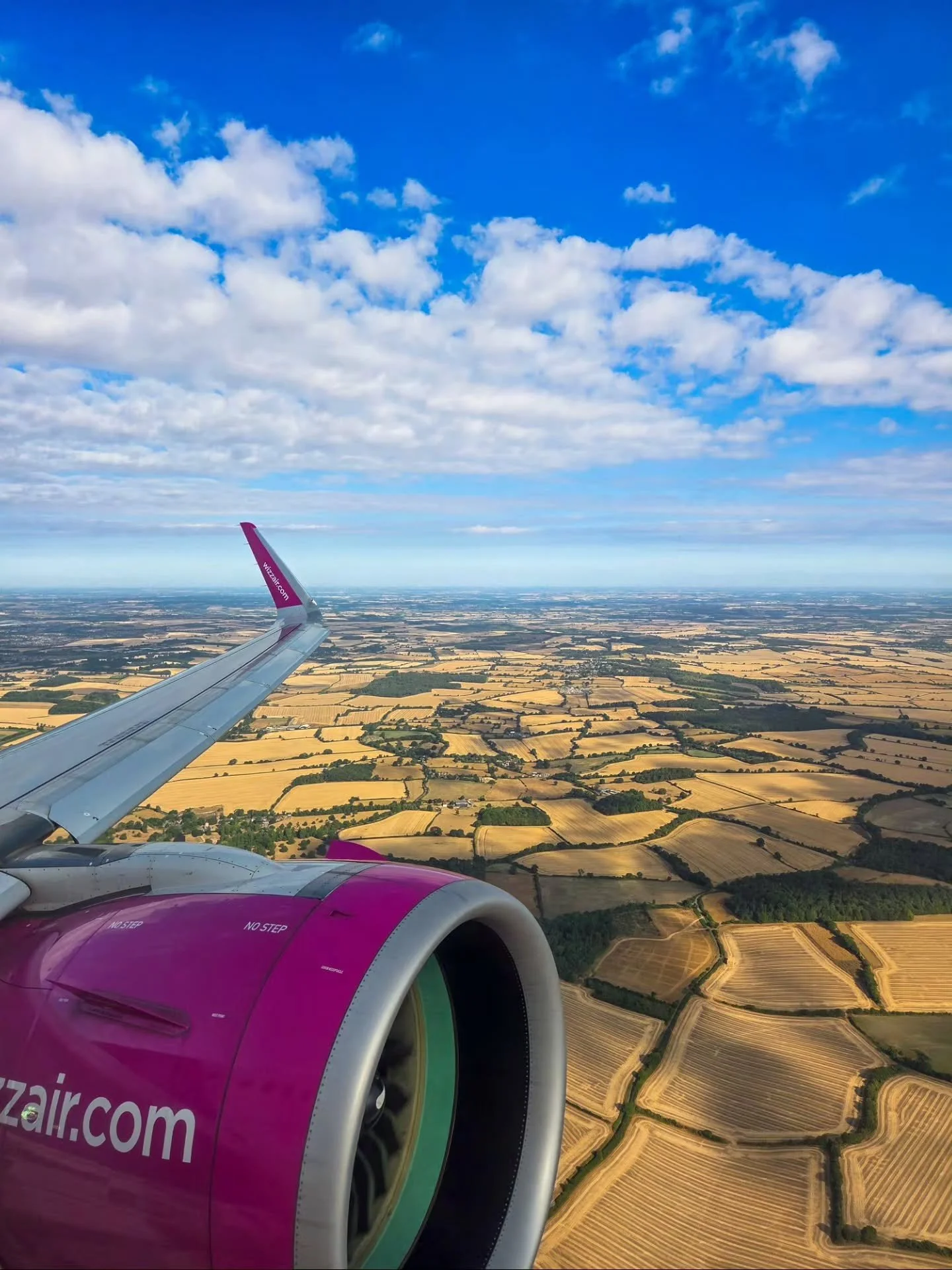 📸

📍In The Sky, England 

England end of July ☀️☀️☀️