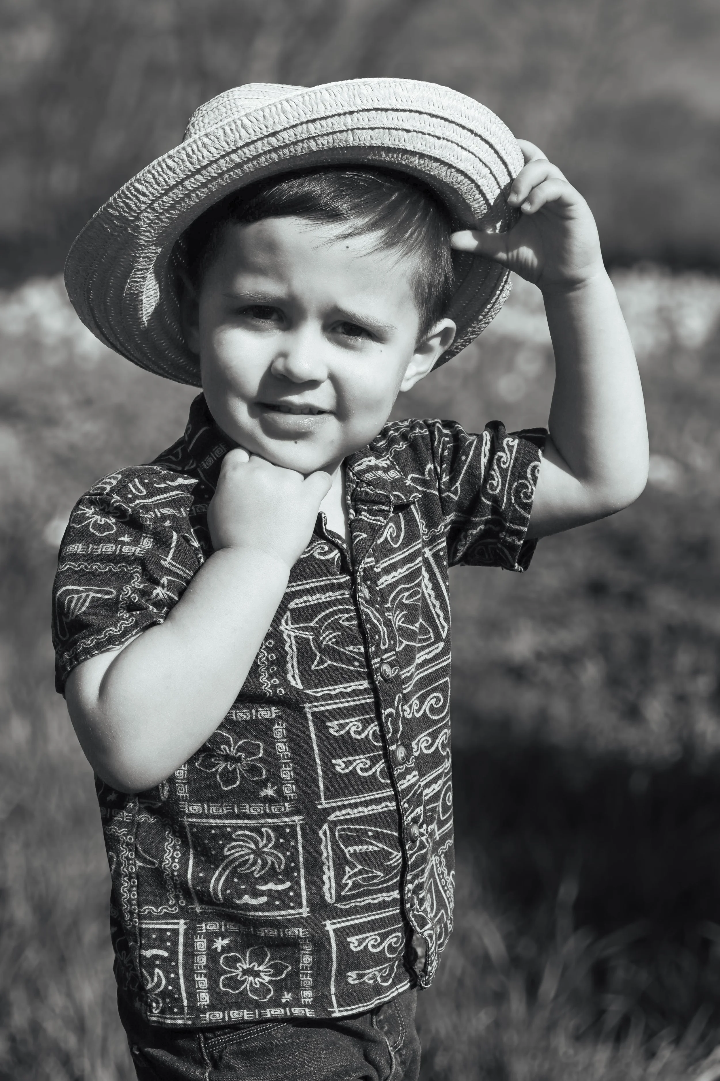 Family photos and portraits taken by a family photographer in Milton Keynes, Buckinghamshire in the UK. Special occasions, christening, baptism, newborn, baby, birthday, anniversary, wedding photo shoots and sessions