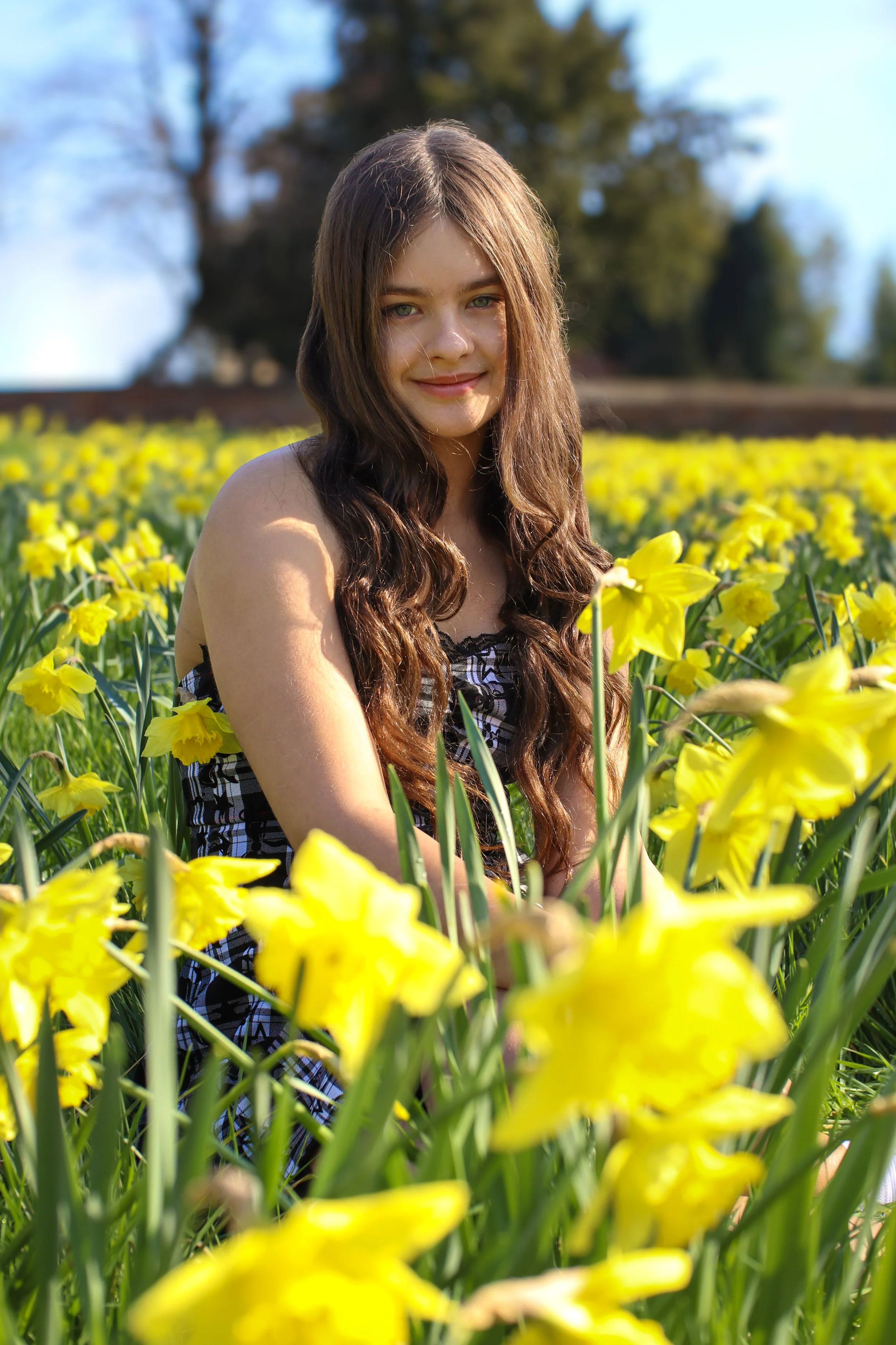 Family photos and portraits taken by a family photographer in Milton Keynes, Buckinghamshire in the UK. Special occasions, christening, baptism, newborn, baby, birthday, anniversary, wedding photo shoots and sessions