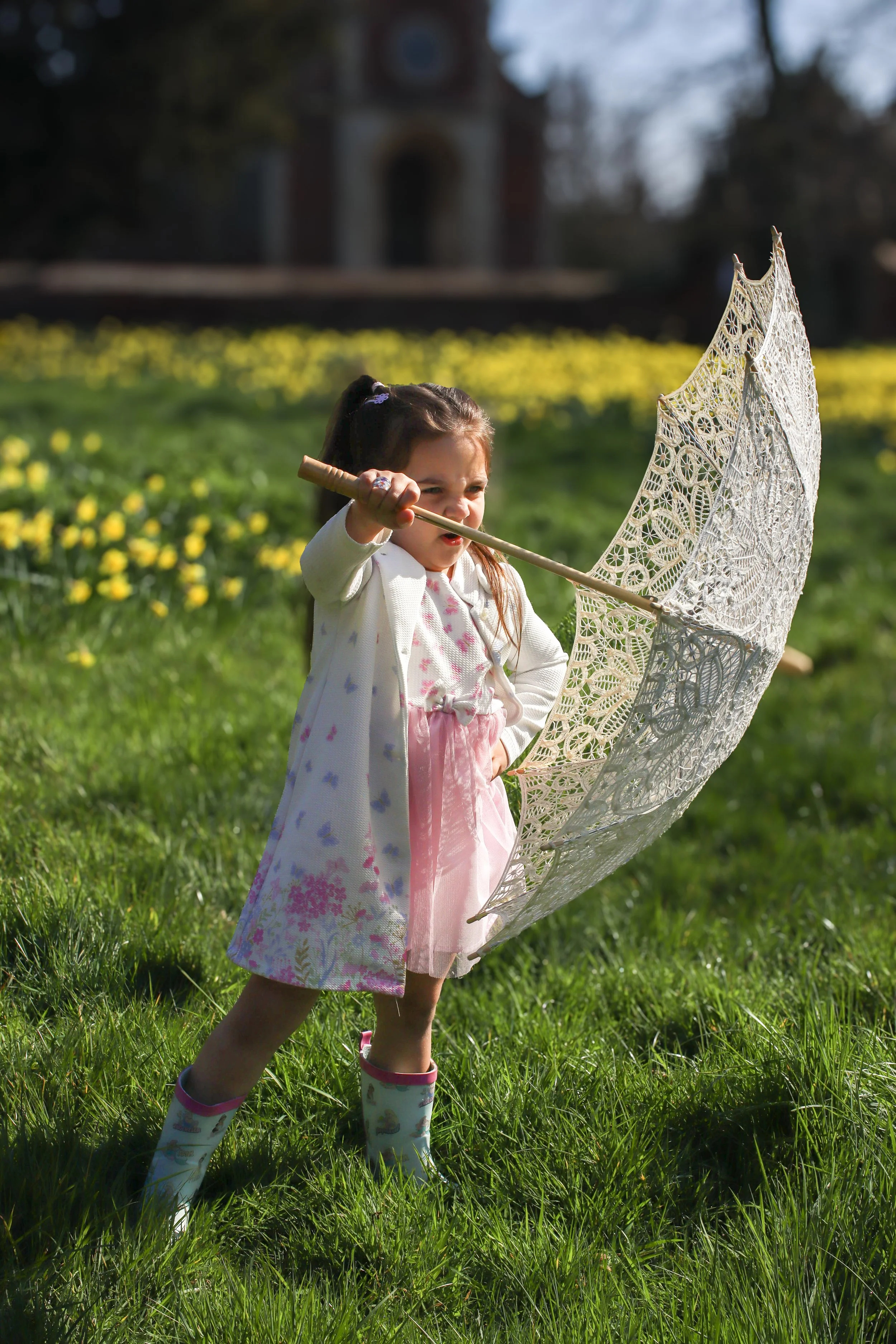 Family photos and portraits taken by a family photographer in Milton Keynes, Buckinghamshire in the UK. Special occasions, christening, baptism, newborn, baby, birthday, anniversary, wedding photo shoots and sessions