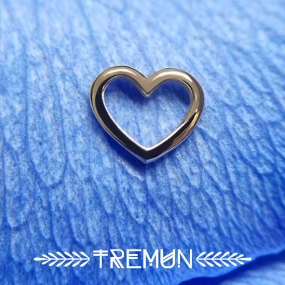 GOLD-CORAZON-PUSHPIN2.jpeg