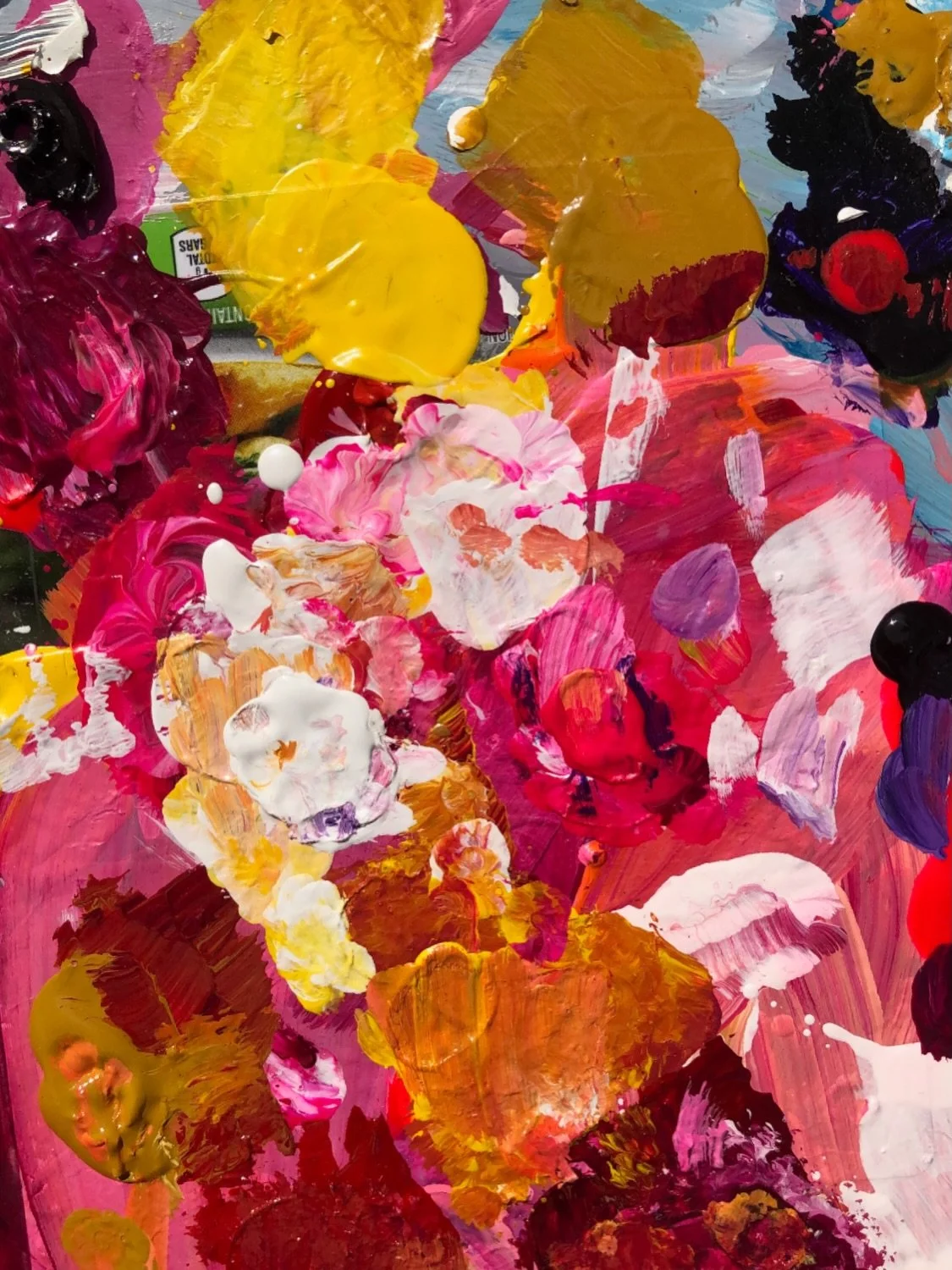 Perfectionism has a way of getting loud.
The tight grip, the second-guessing, the &ldquo;don&rsquo;t mess this up&rdquo; voice that shows up before you even begin.

Art therapy gives us another way in.

A way to interrupt the inner critic.
A way to p