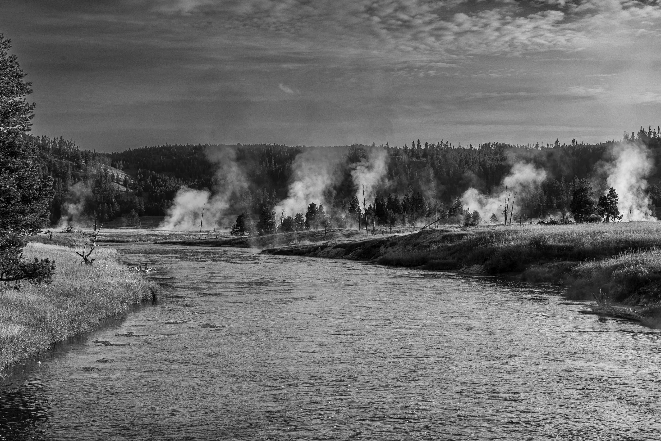 The Smokey Earth of Biscuit Basin