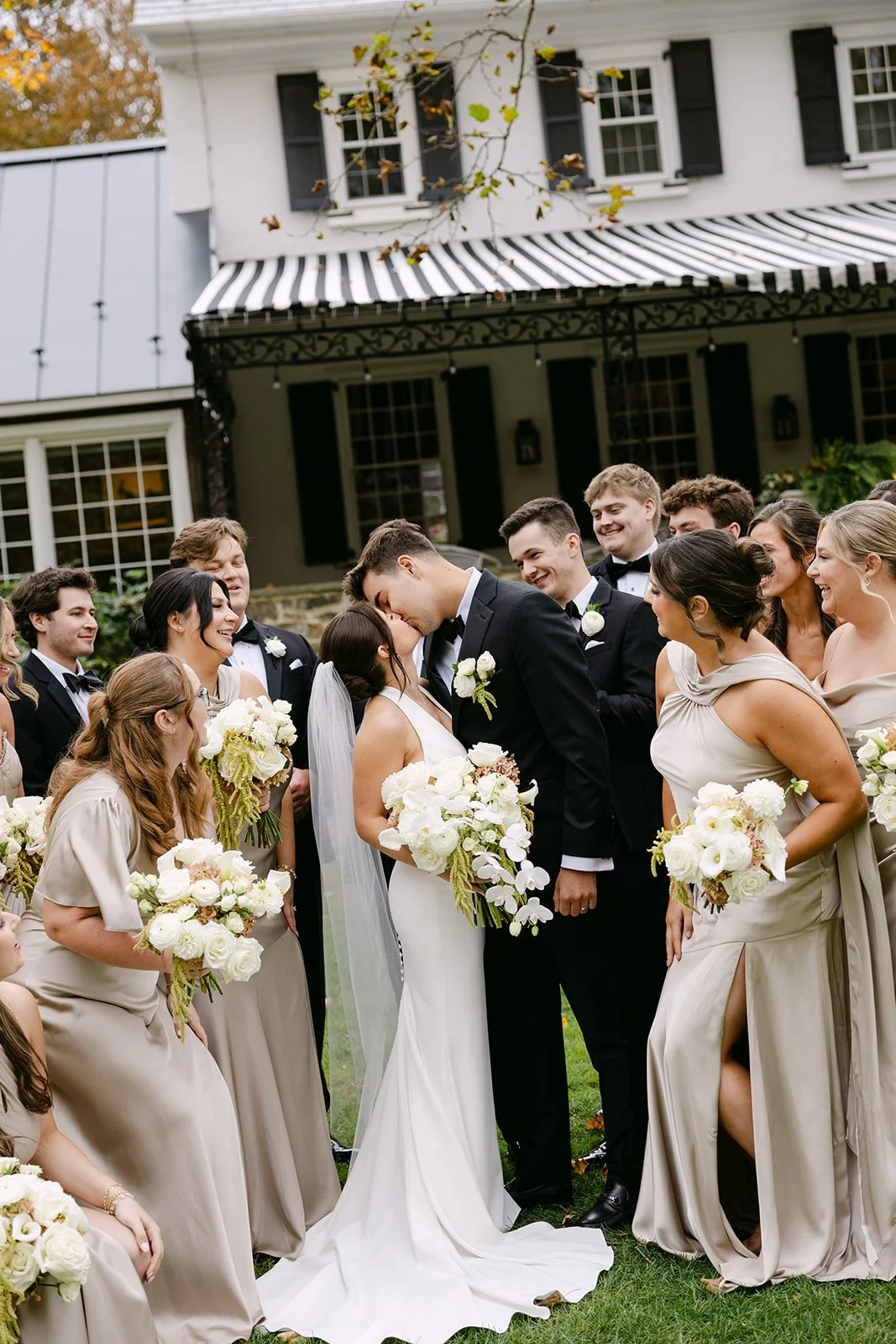 Modern Wedding Design Trends.JPG