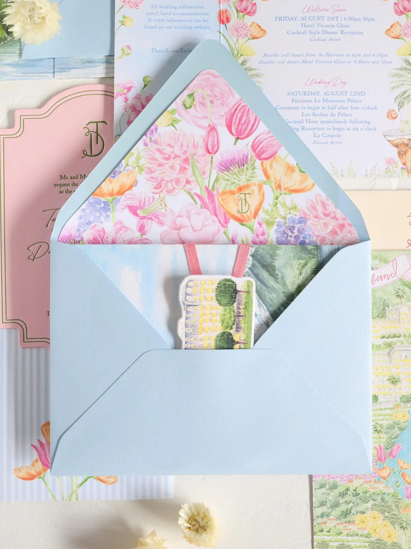 Destination weddings are kind of my thing&hellip;

Sneak peeks from an upcoming wedding in Switzerland! 

Inquire for your own custom wedding stationery in the link in bio!

#customweddinginvitations #weddingstationary #2027bride #destinationweddings
