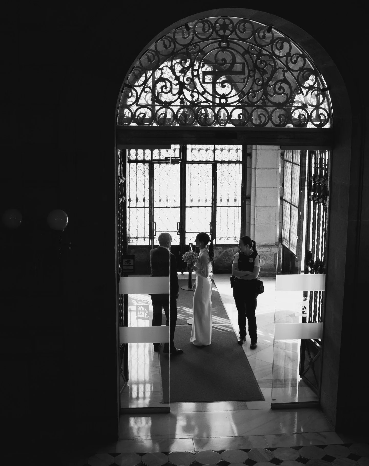 el momento ✨
.
.
.
No supero estas fotos
@maddi.saez
@mai.altuna

#weddingday #wedding #weddingdress #novia #vestidodenovia #costura #noviaideal