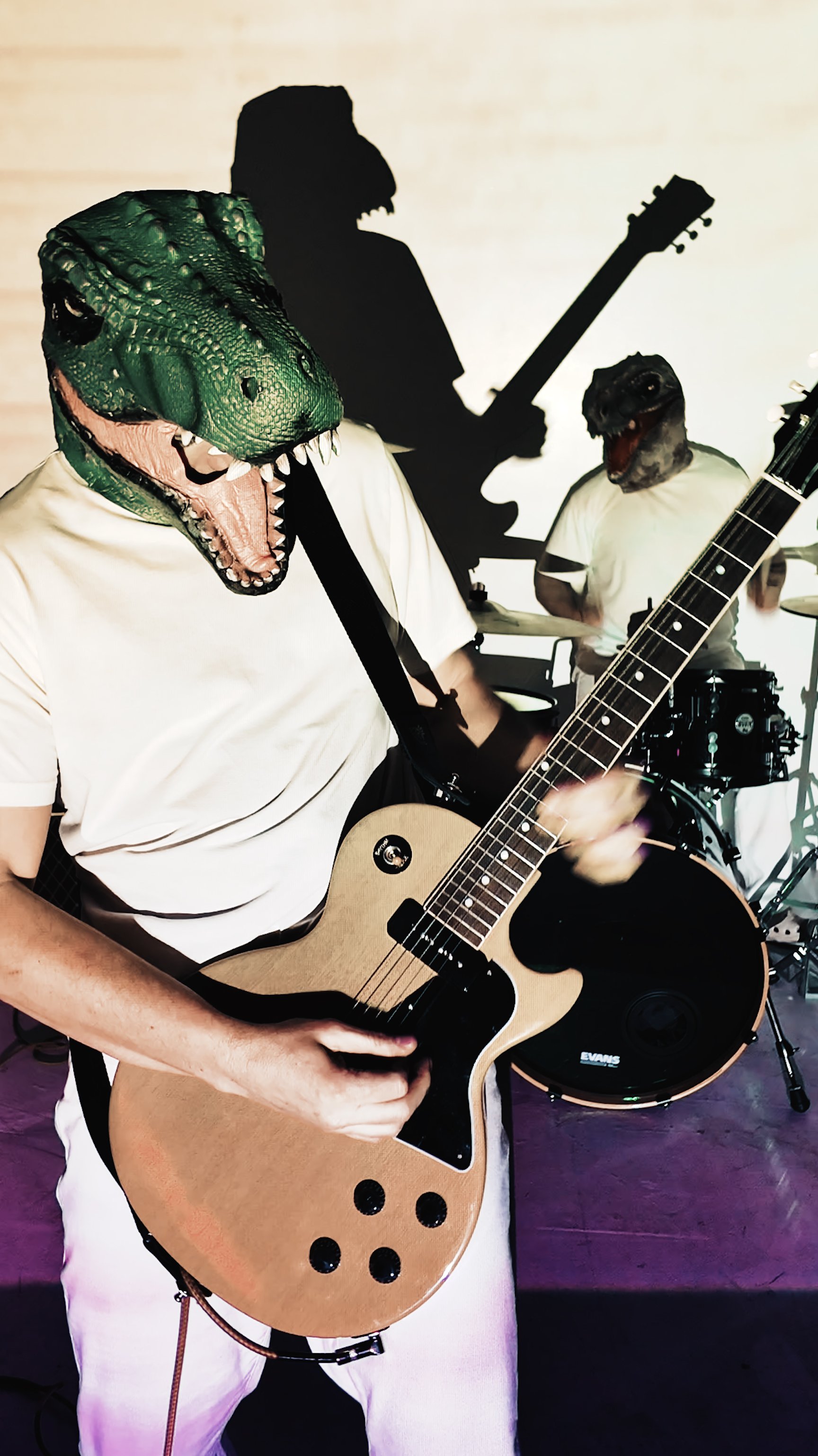 TEASERS.00_03_10_19.Still077.JPG