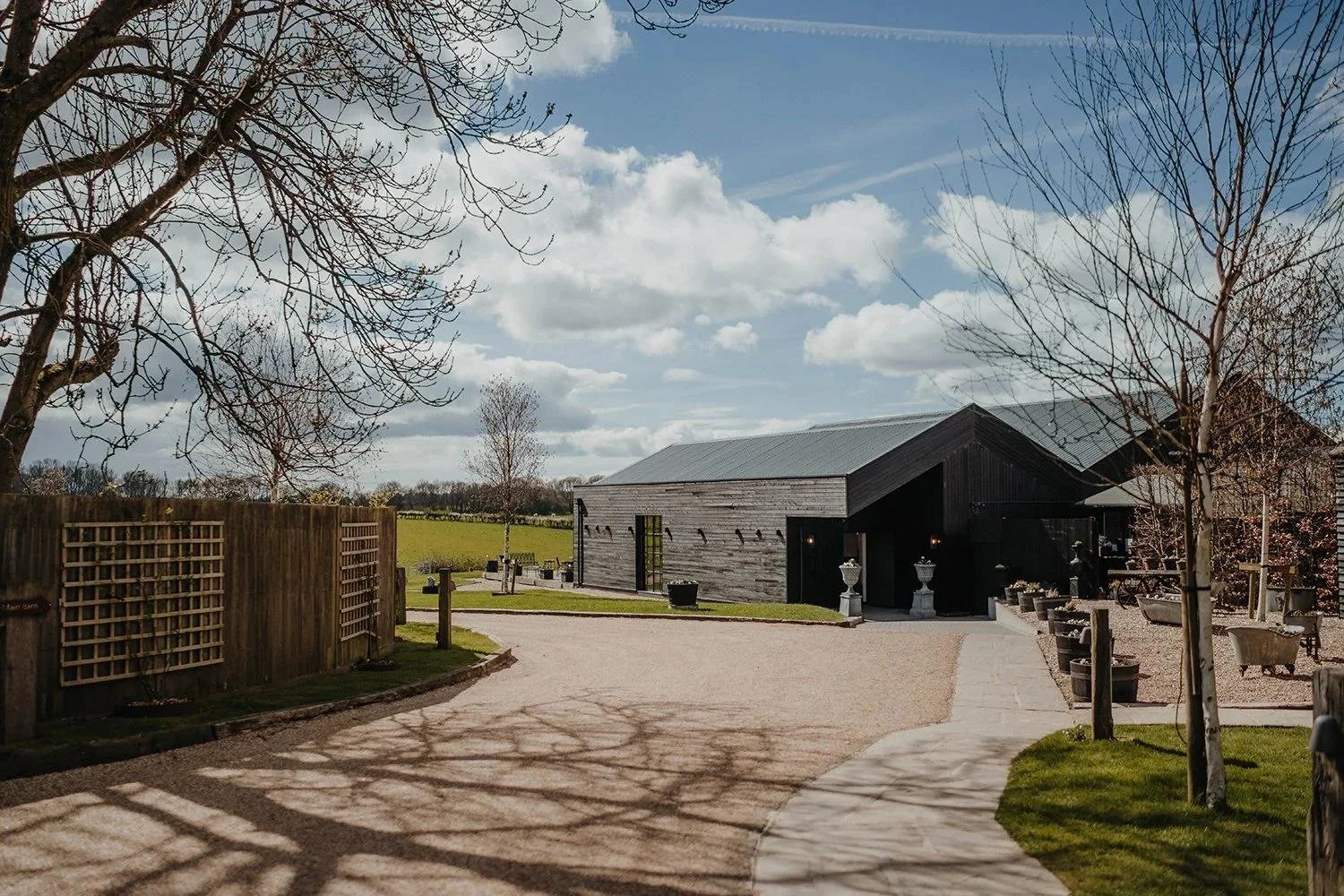 Botley Hill Barn Wedding Celebrant. Photo: Kit Meyers Photography