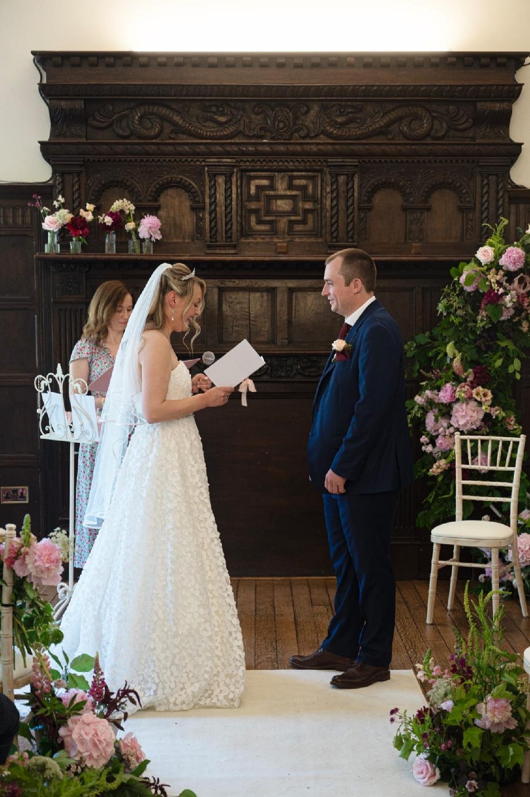 Independent Surrey wedding celebrant leading a relaxed and personalised wedding ceremony at Marden Park Mansion in Surrey. Photo: Emma Hall Photography