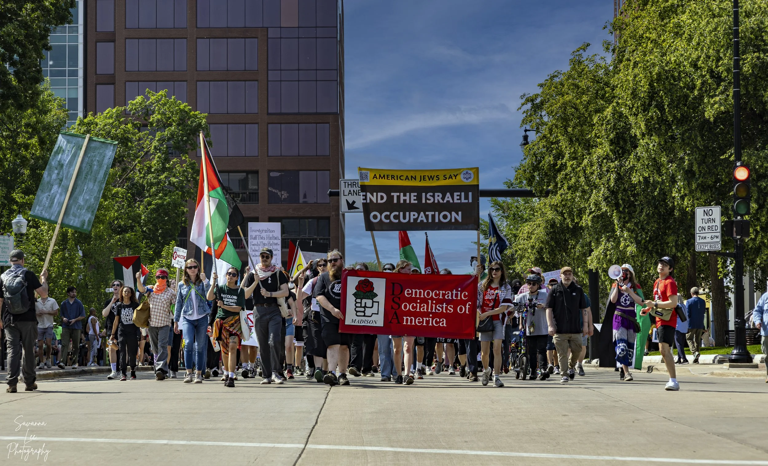 NO KINGS PROTEST_SAVANNA LEE_2025-45.jpg