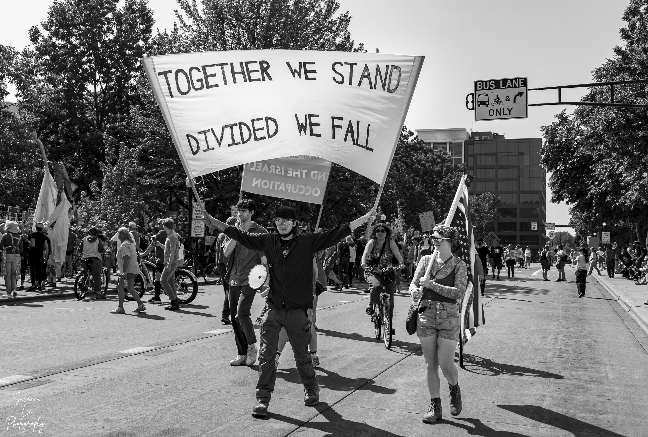 NO KINGS PROTEST_SAVANNA LEE_2025-37.jpg
