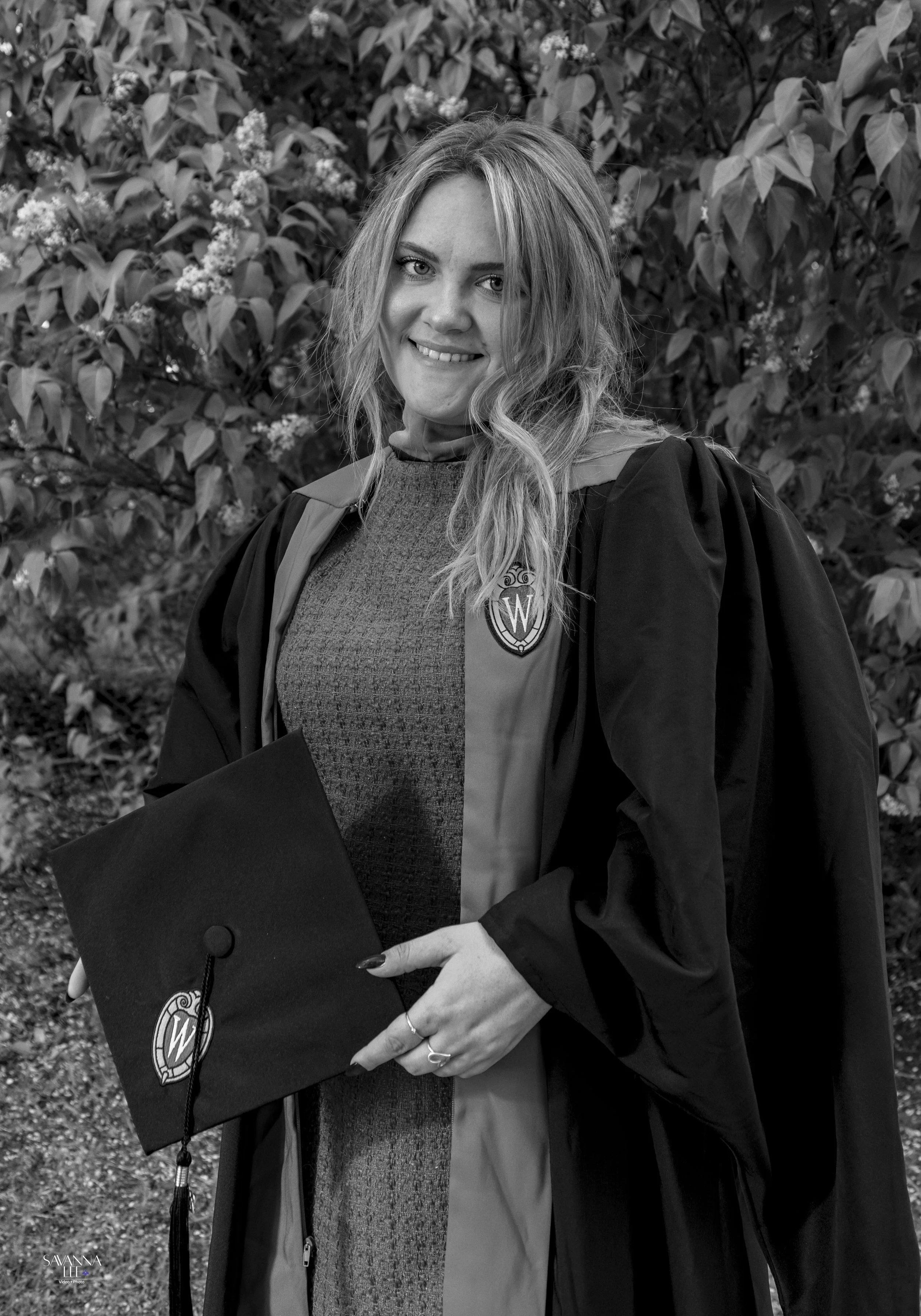Grace Florence_Graduation Photos_2026-26.jpg