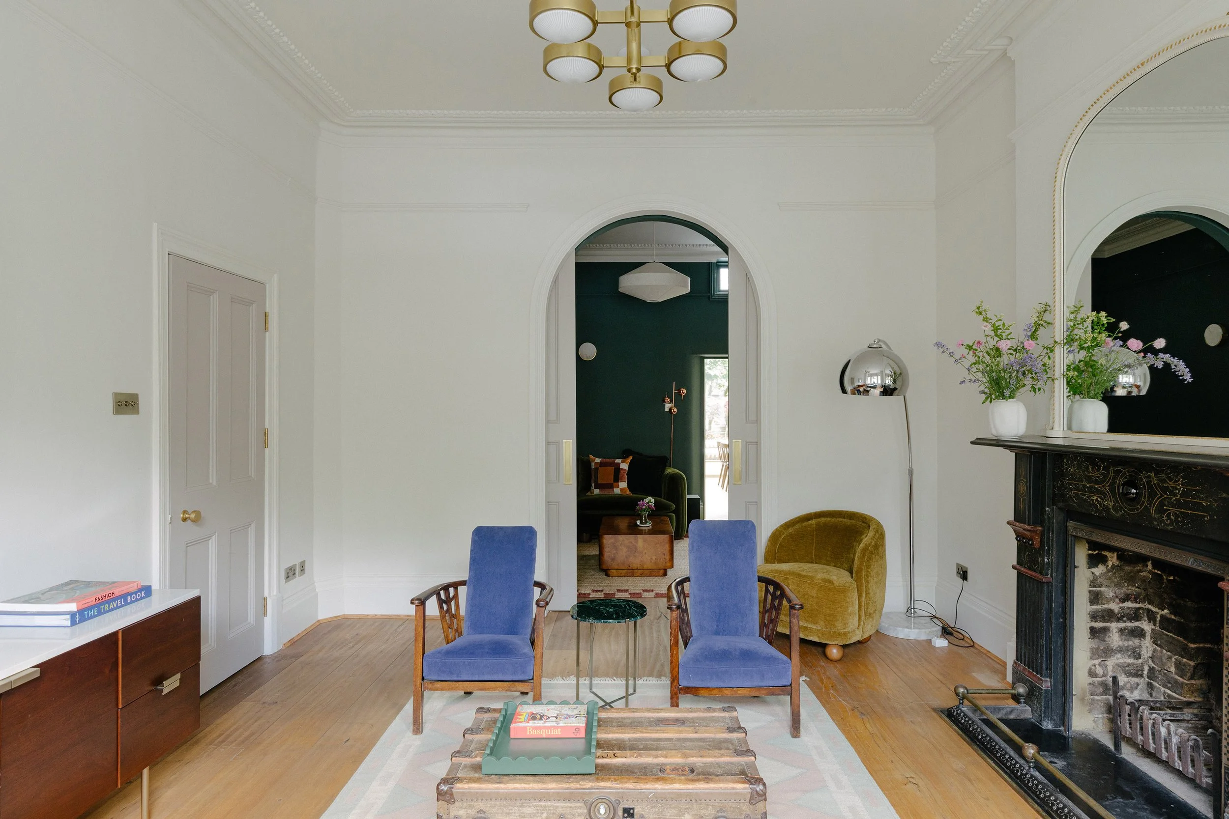 12-winterbrook-dulwich-estate-kitchen-extension-interior-design-living-room-london-uk-rider-stirland-architects.jpg