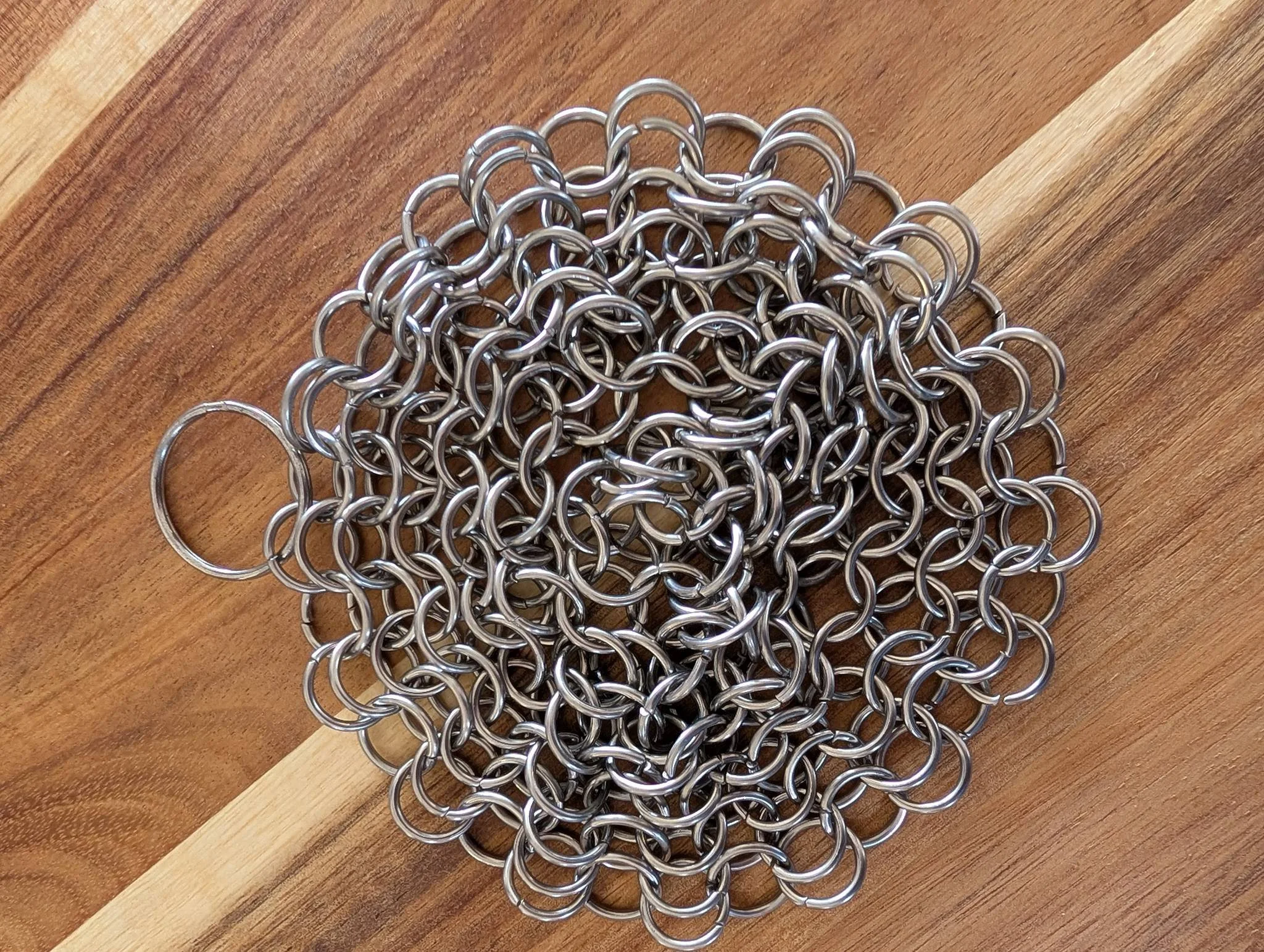 Round Cast Iron Skillet Scrubber