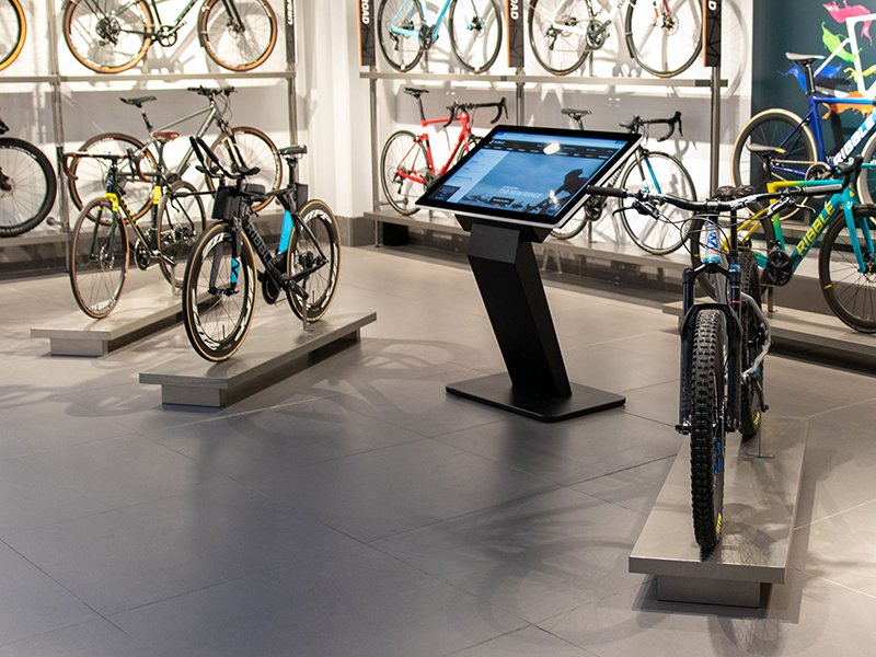 PCAP Touch Screen Kiosks