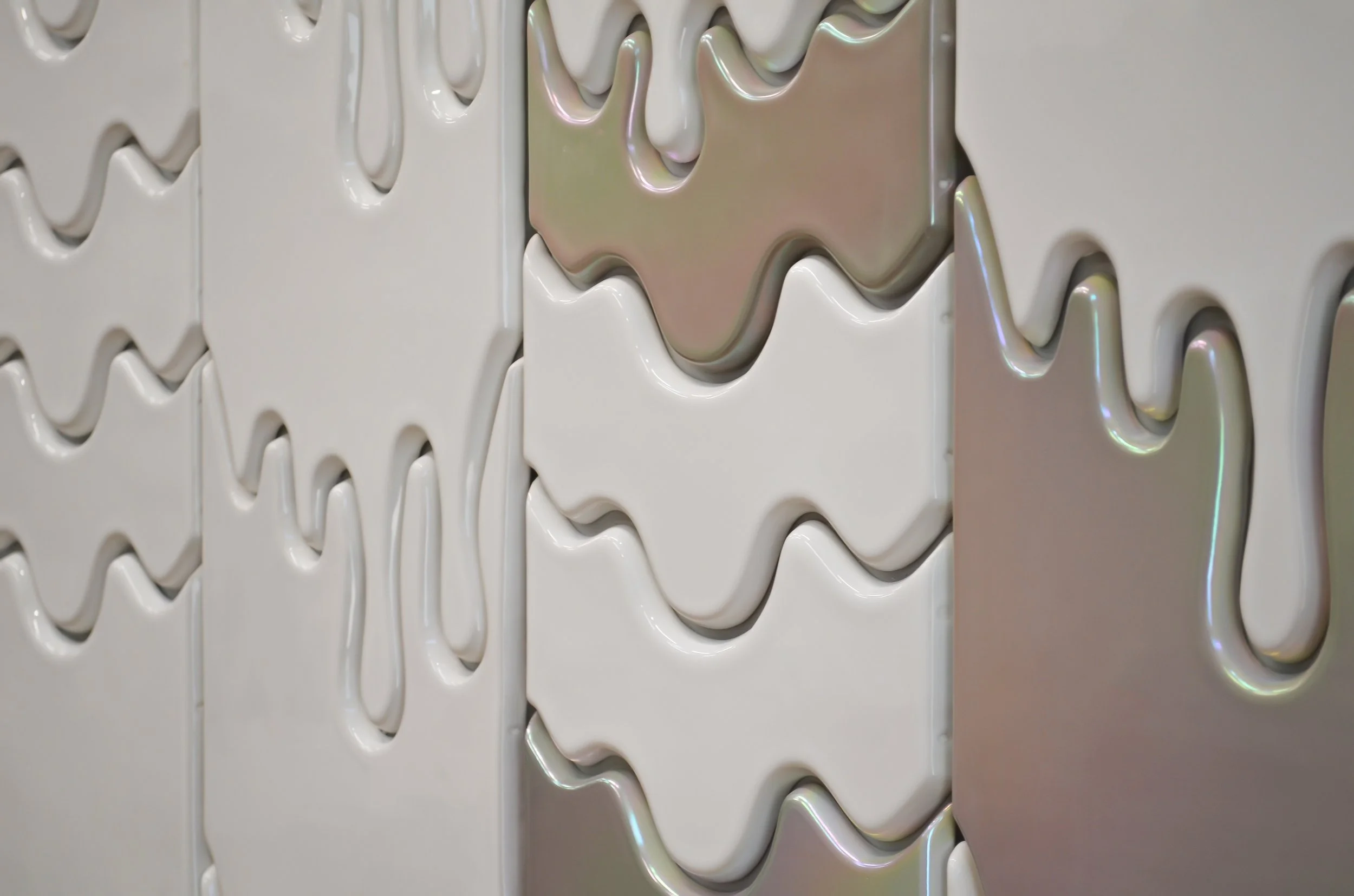 Lauren Mabry, Pearl Flow State, 54 x 36 x 1.25 inches : 137 x 91 x 3 cm,vitreous kohler china, glaze,PVD,steel,2025.jpg