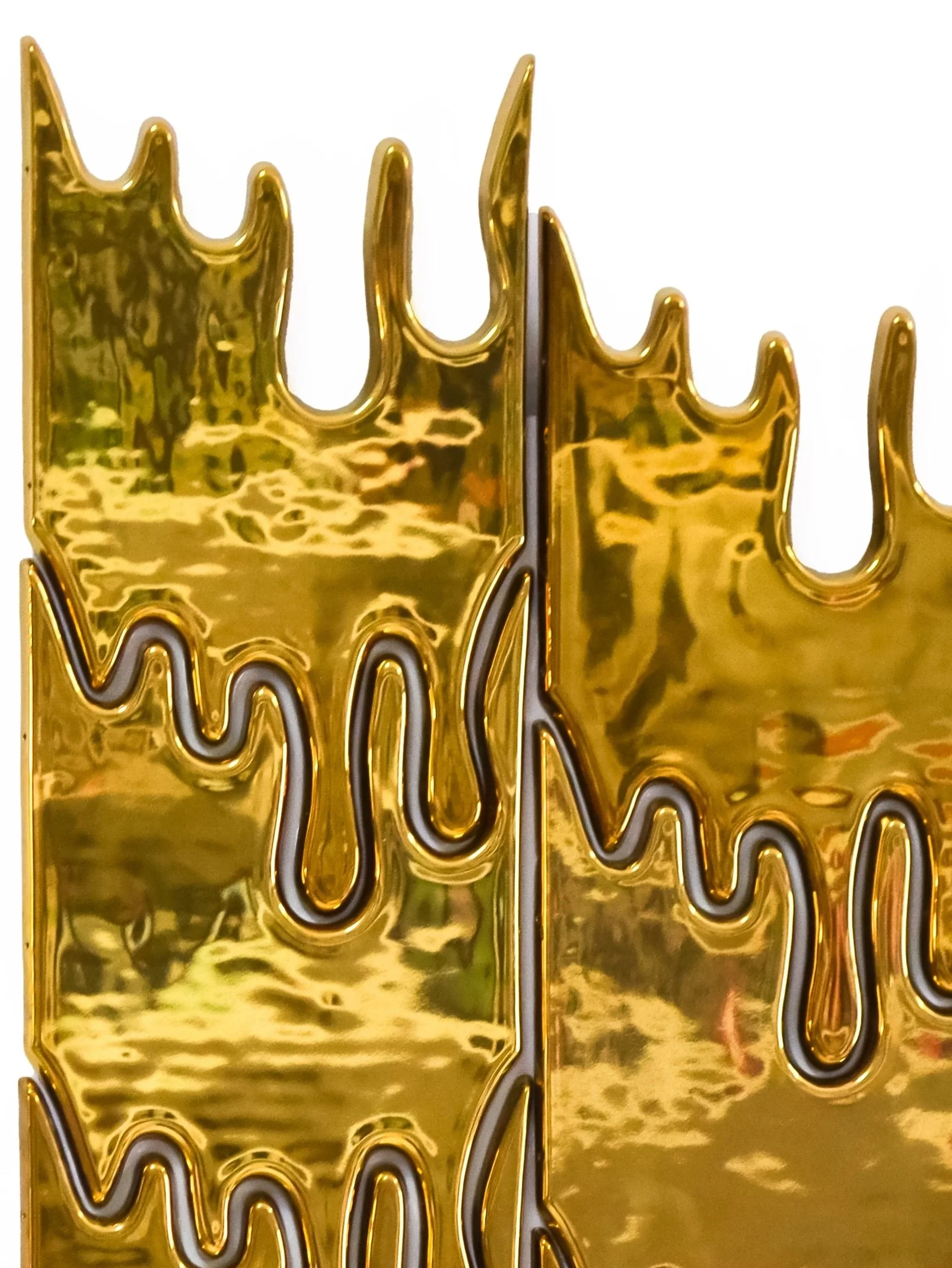 Lauren Mabry Dripping Gold No.1_45 x 17.75 x 1.25 inches : 114 x 45 x 3 cm_vitreous Kohler china, glaze, PVD, steel_2025.jpg