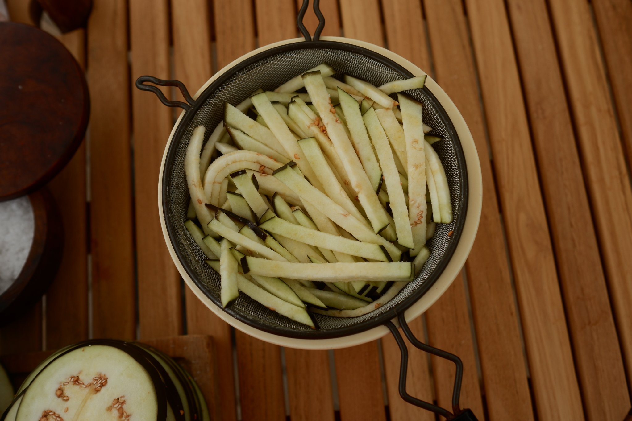 eggplant 'sott'olio' or preserved under oil | photo: Olivia Cappelletti