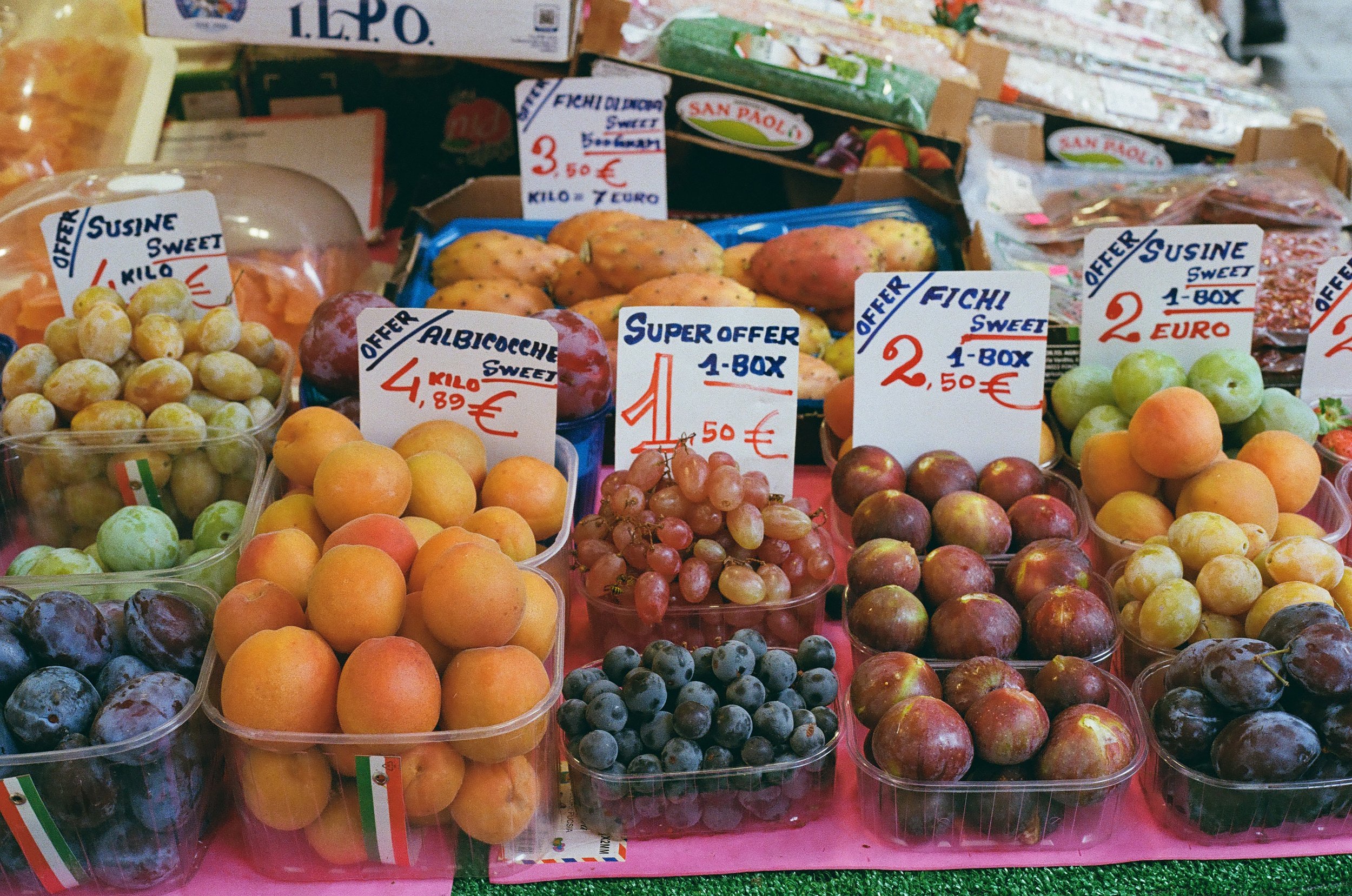 tutta la frutta! | photo: Olivia Cappelletti