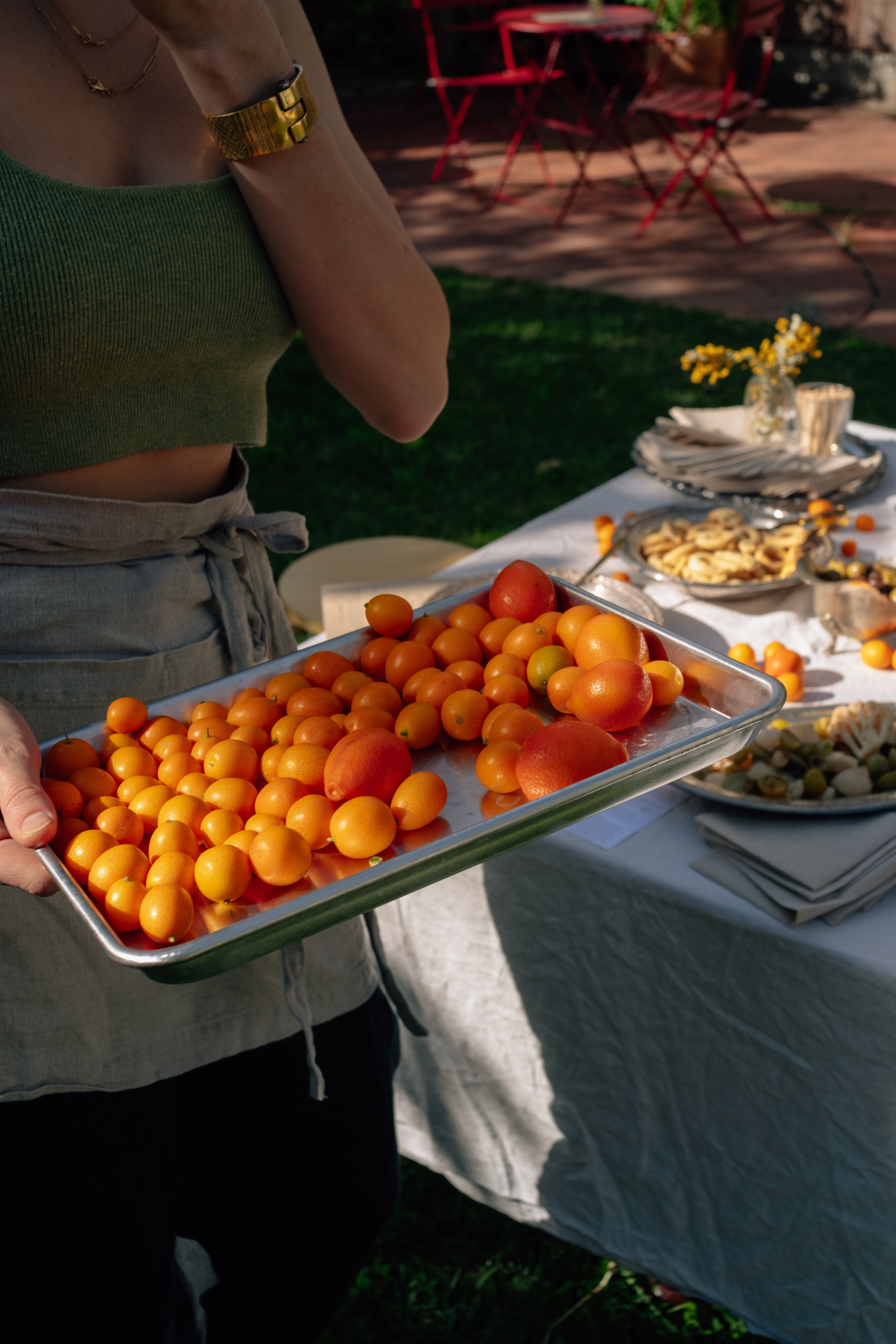 setting the table, Los Angeles | photo: Gray McClamrock