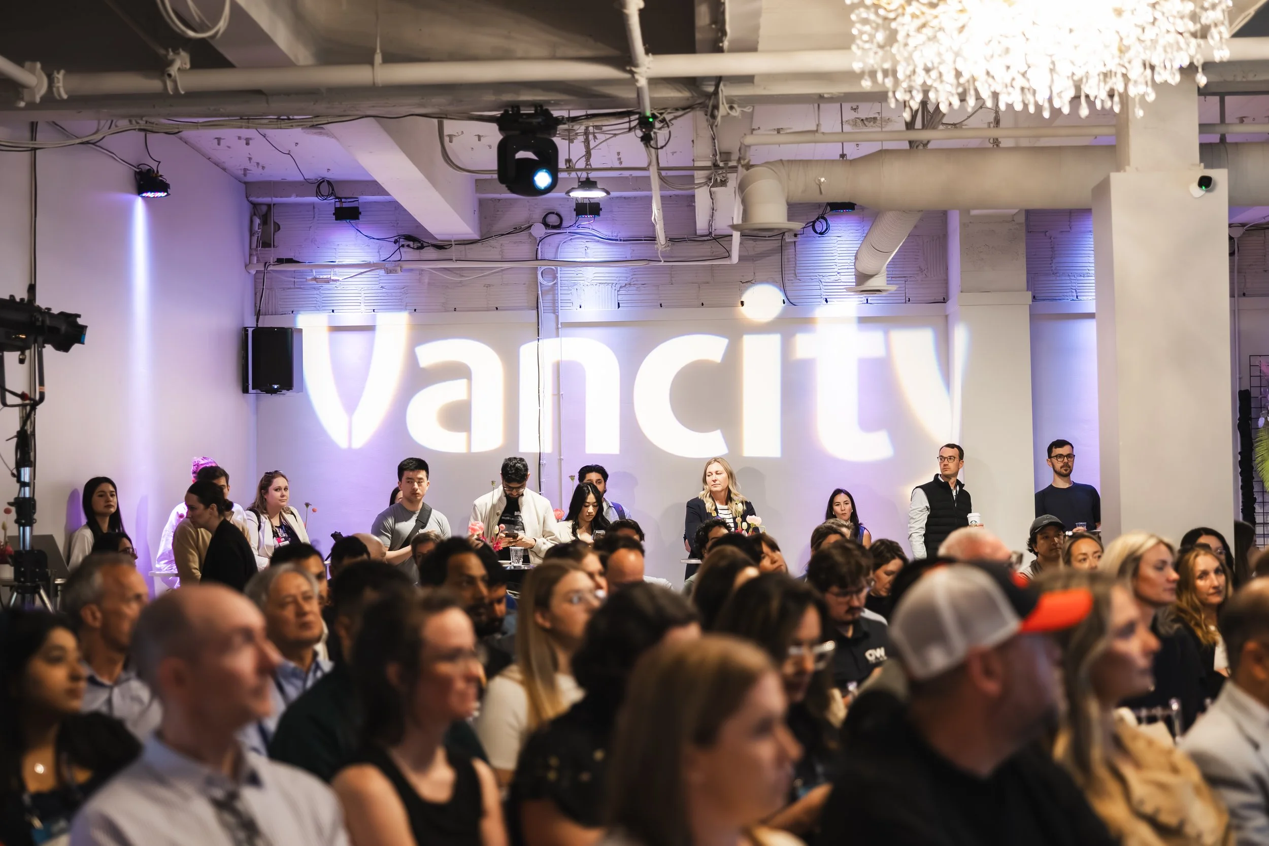 InnovationHouse26-@jasonvaughan.ca-27.jpg