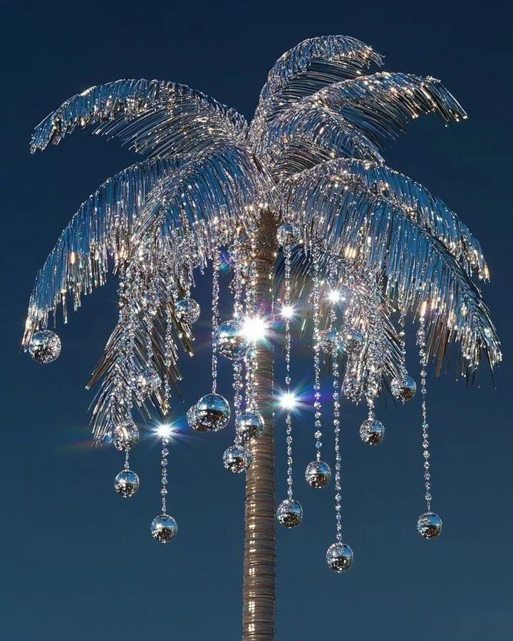 We've got our party attire on. #happynewyears 🎊