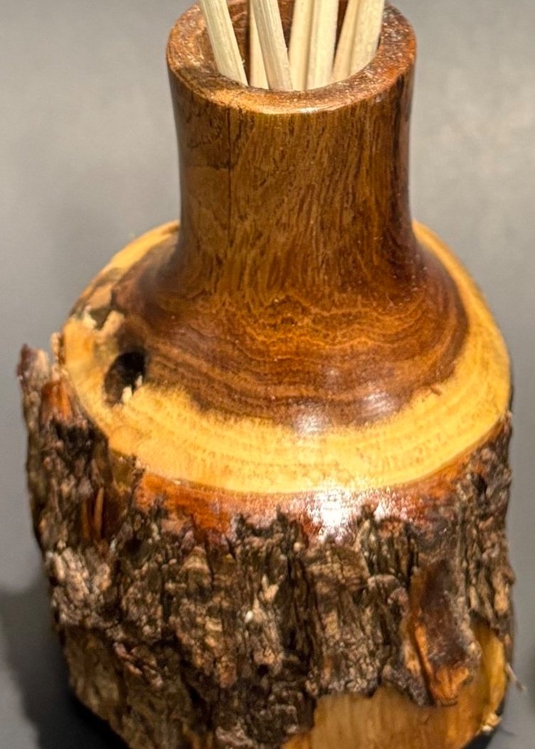 MesquiteReedDiffuser.jpg