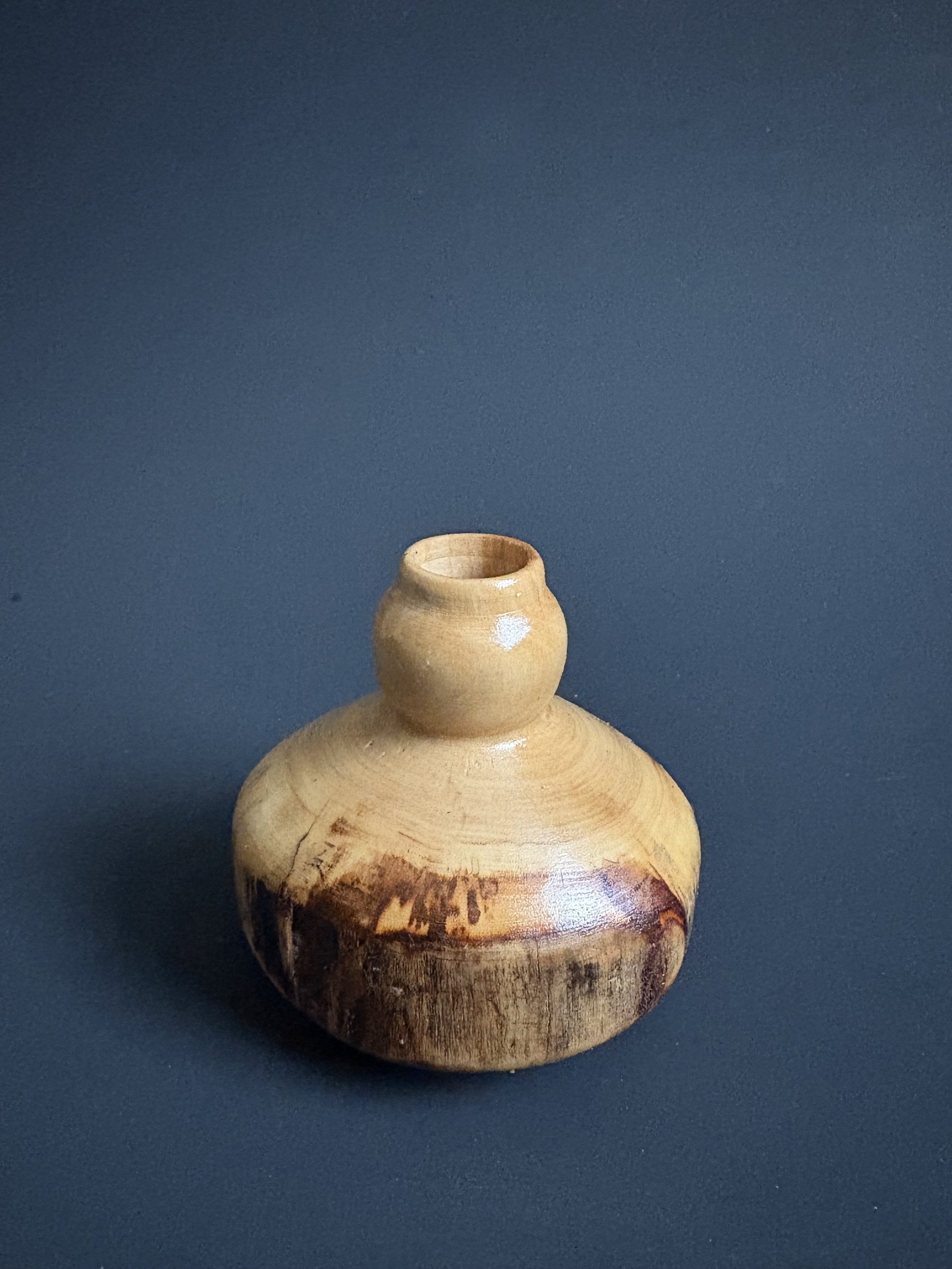 Pine - Live Edge (tiny vase)