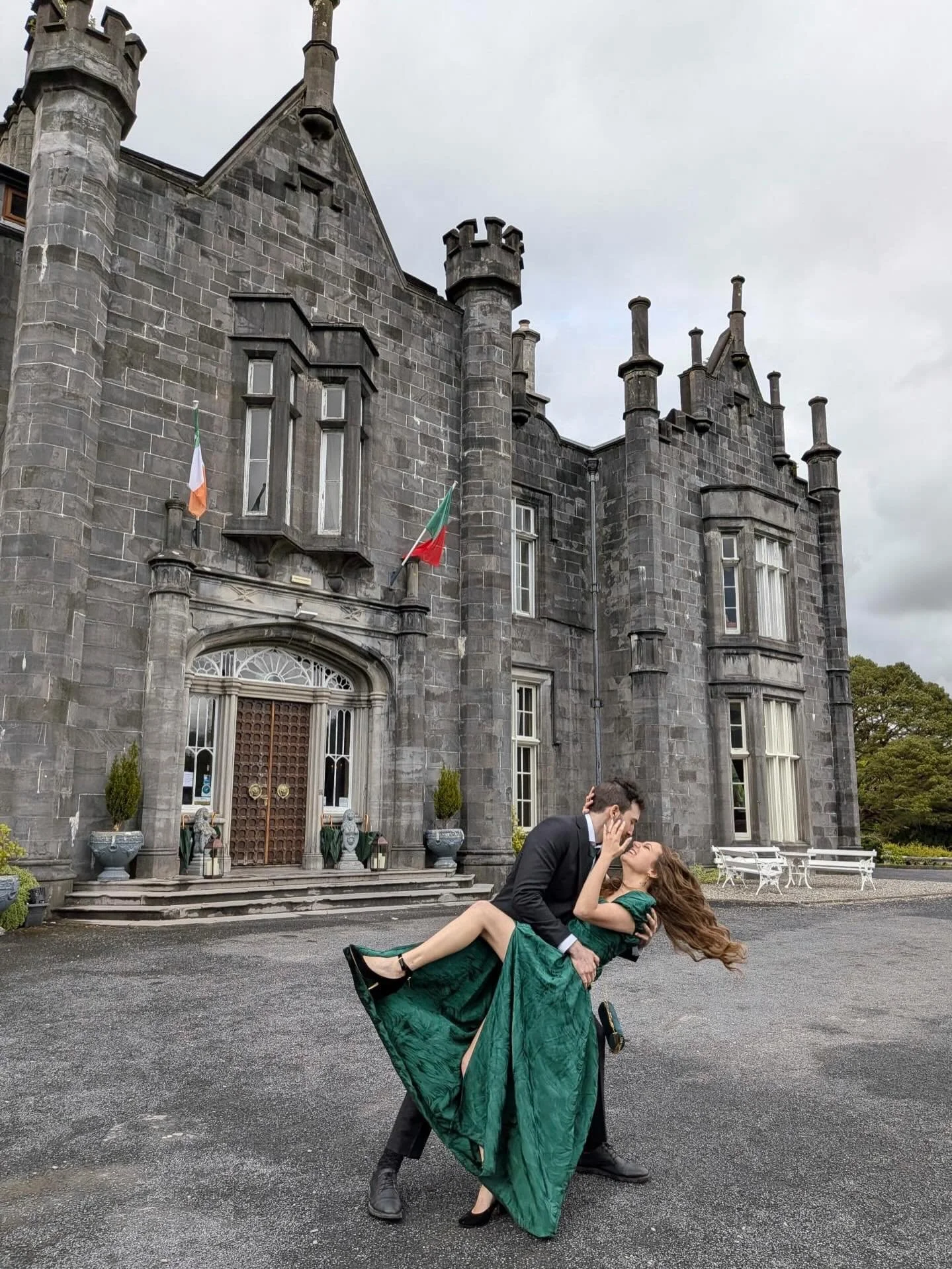Been reading Irish fairy tales nonstop on this trip, but Rosa &amp; Ryan&rsquo;s is by far my favourite 📖 Day two with the storybook lovers the Lonergans!
