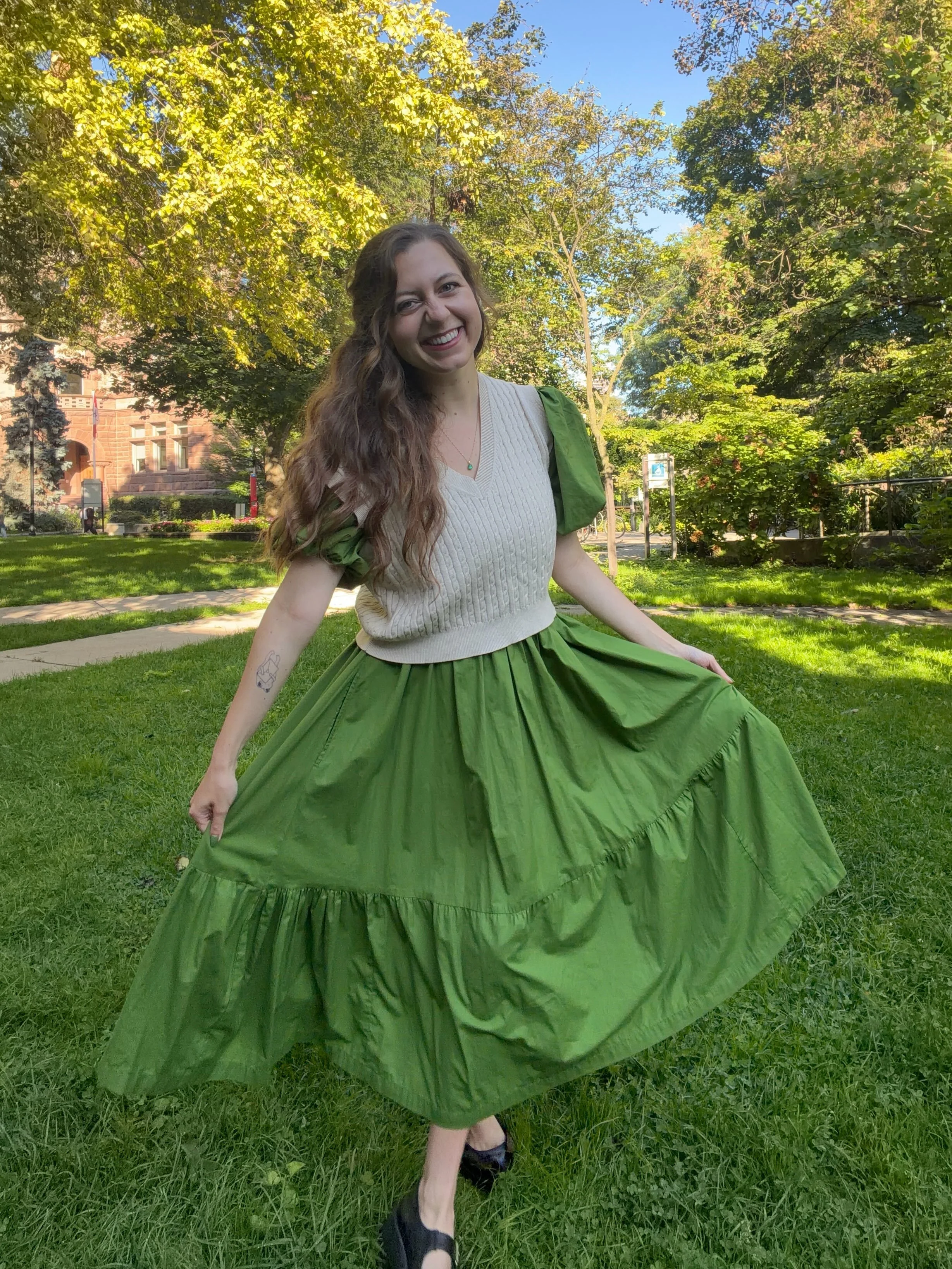 Marked safe from my first month as a grad student with three jobs! This fall, I started a Master&rsquo;s in Library and Information Science at @uoft, with a specialization in Book History and Print Culture 📗 And since then, I&rsquo;ve been rather bu