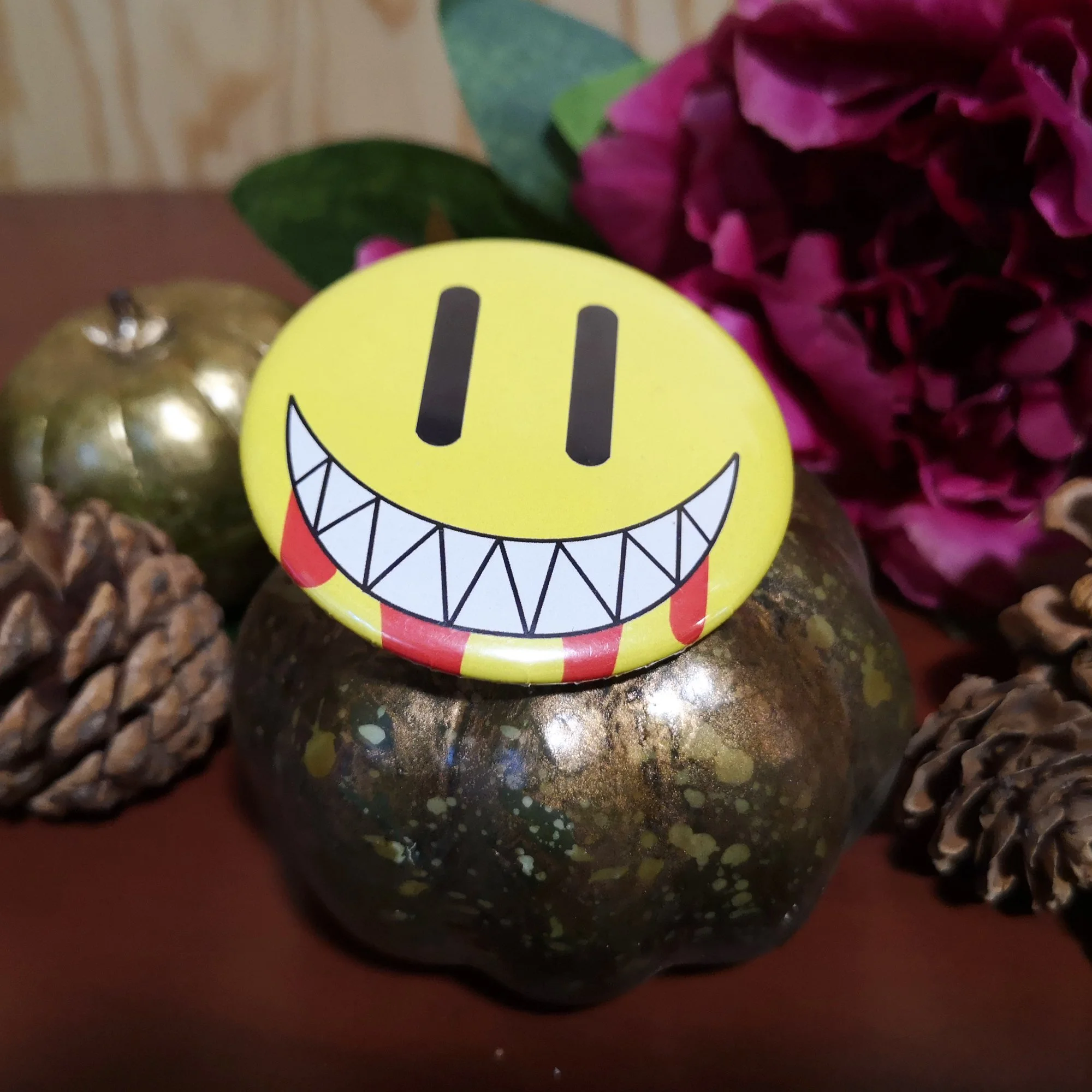 Insignes à épingle Sourire Noiz - Dramatical Murder - 2 formats disponibles