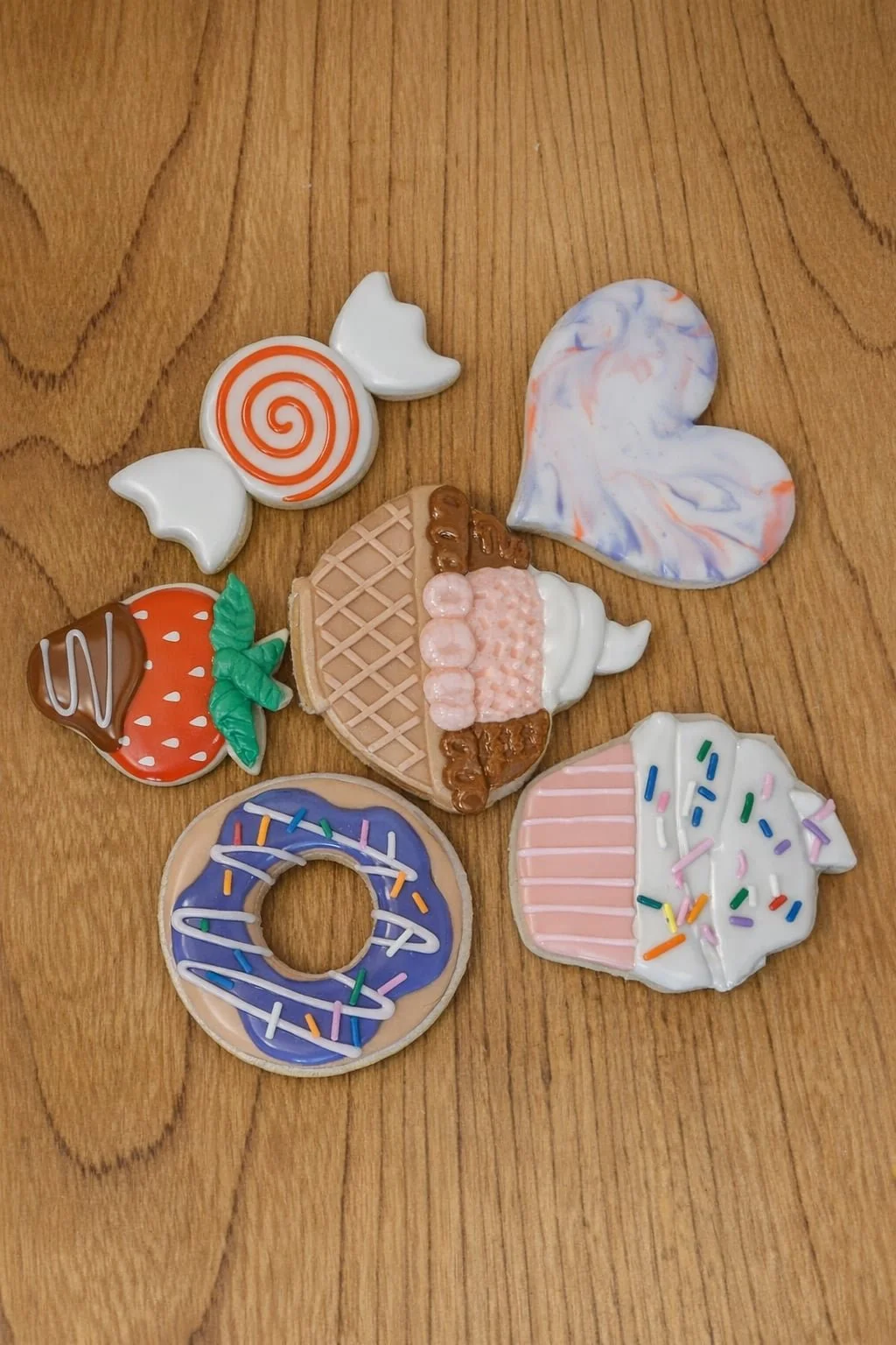 Cookies Decorating — Valentine Theme