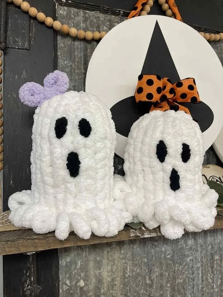 Chunky Knit Ghost