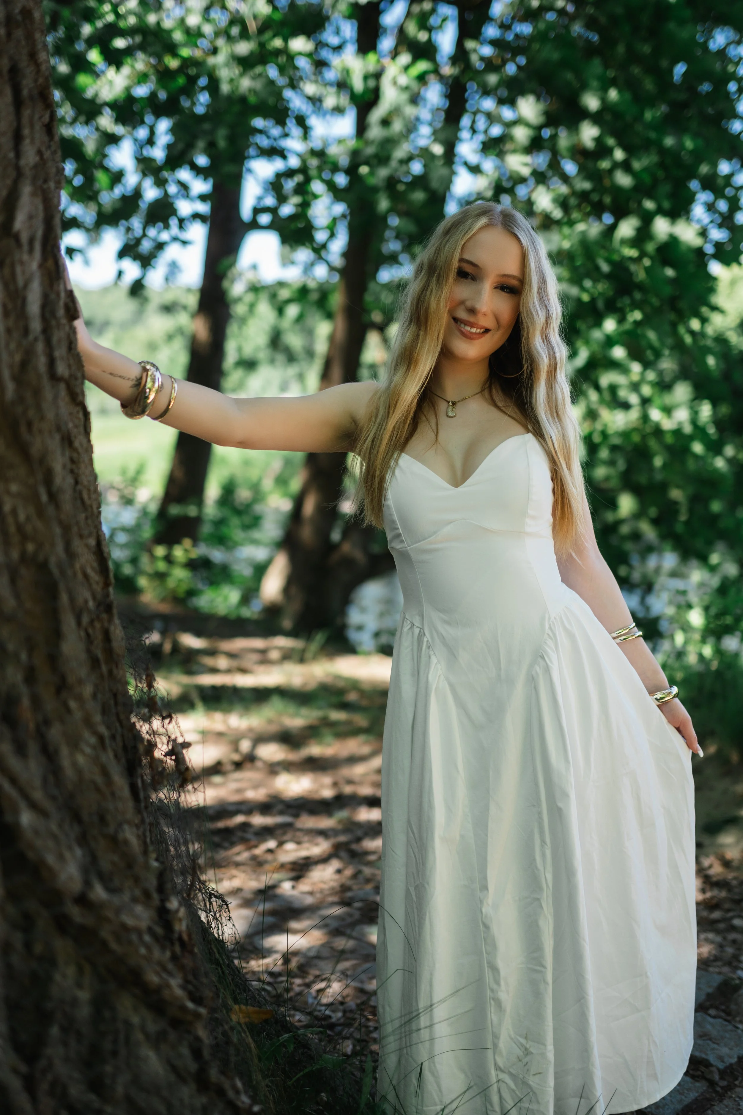fotoshooting-regensburg-donauufer-pappelallee-lorena-12.jpg