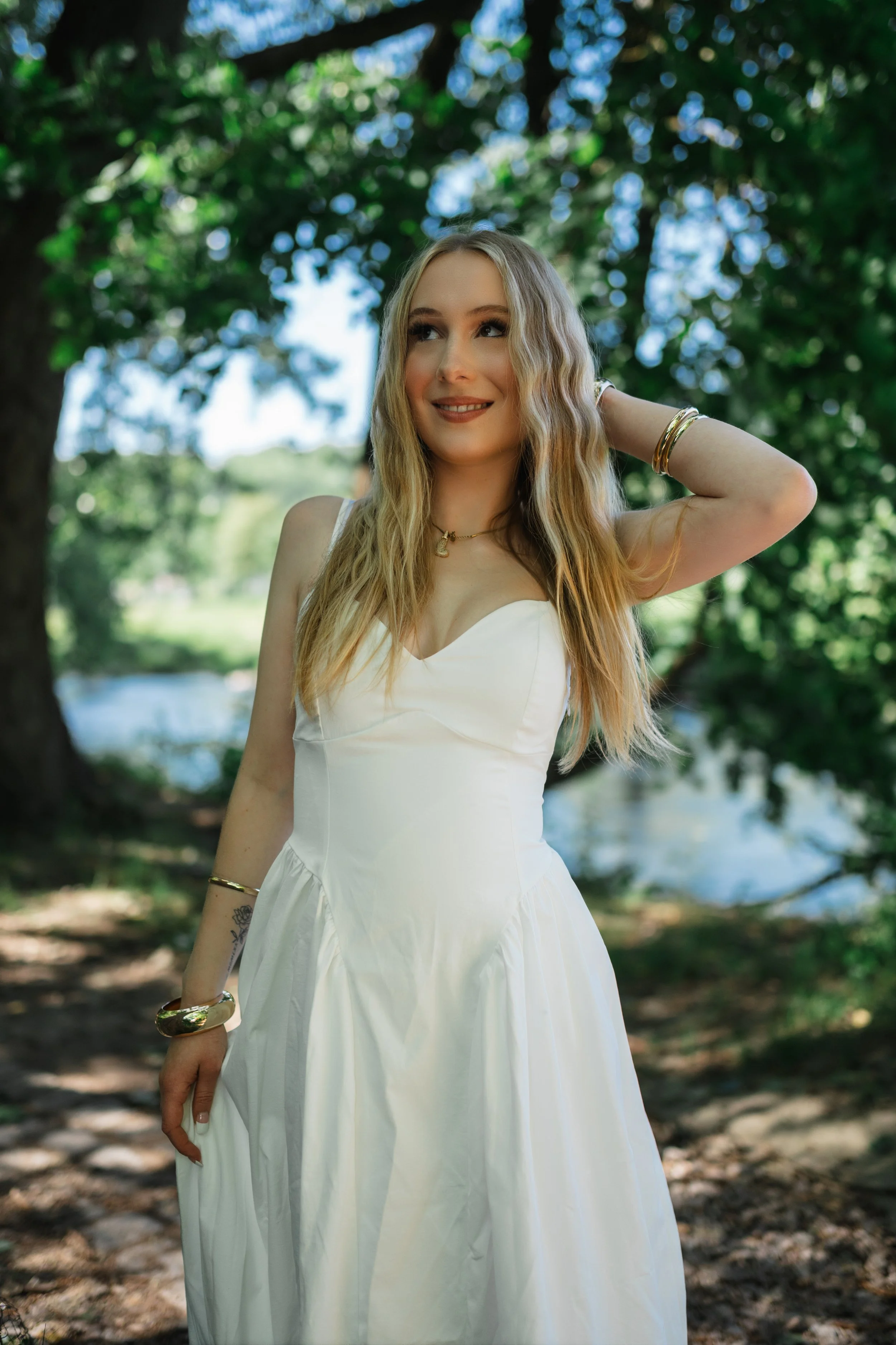 fotoshooting-regensburg-donauufer-pappelallee-lorena-11.jpg