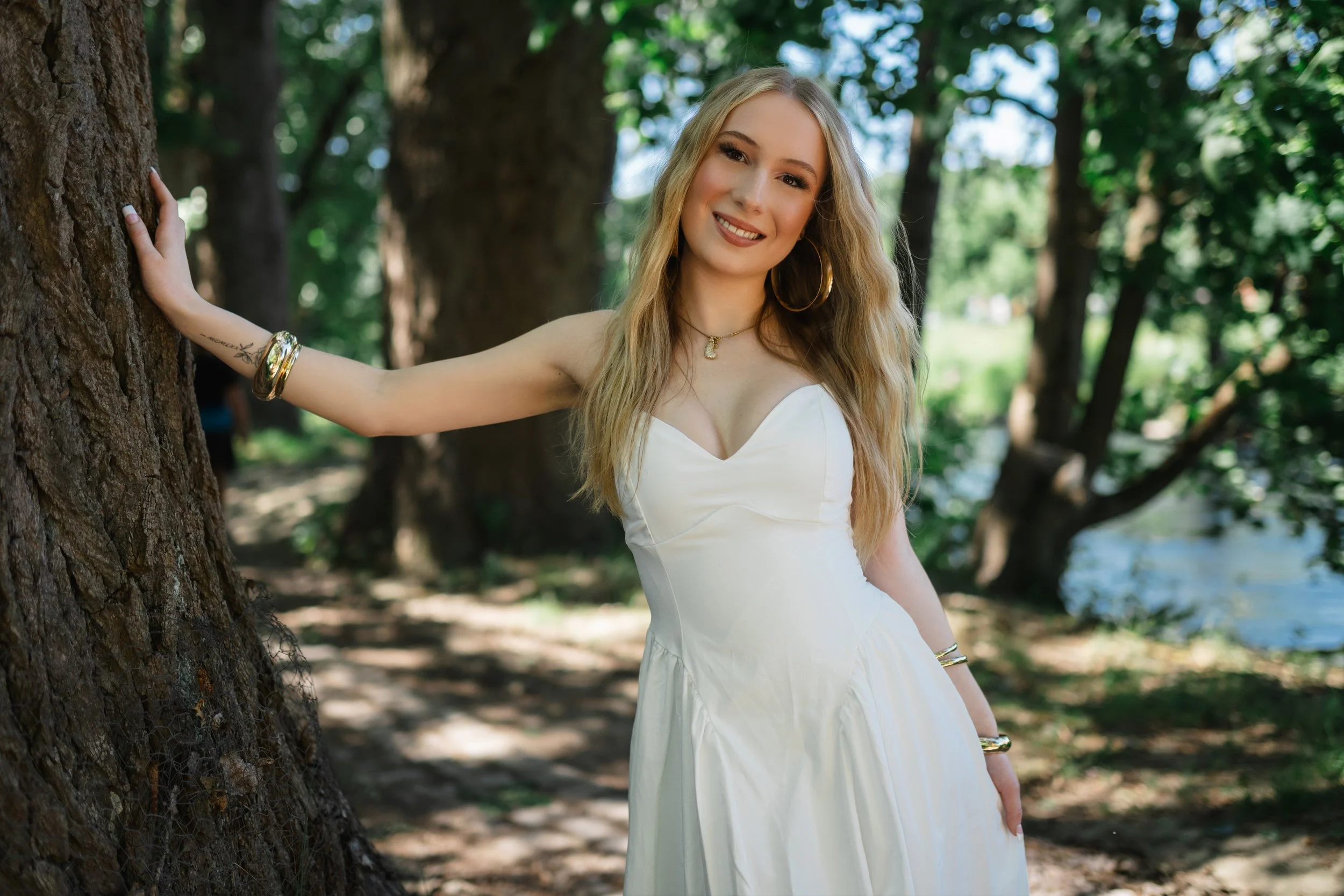 portraetfotograf-regensburg-donauufer-allee-lorena-19.jpg