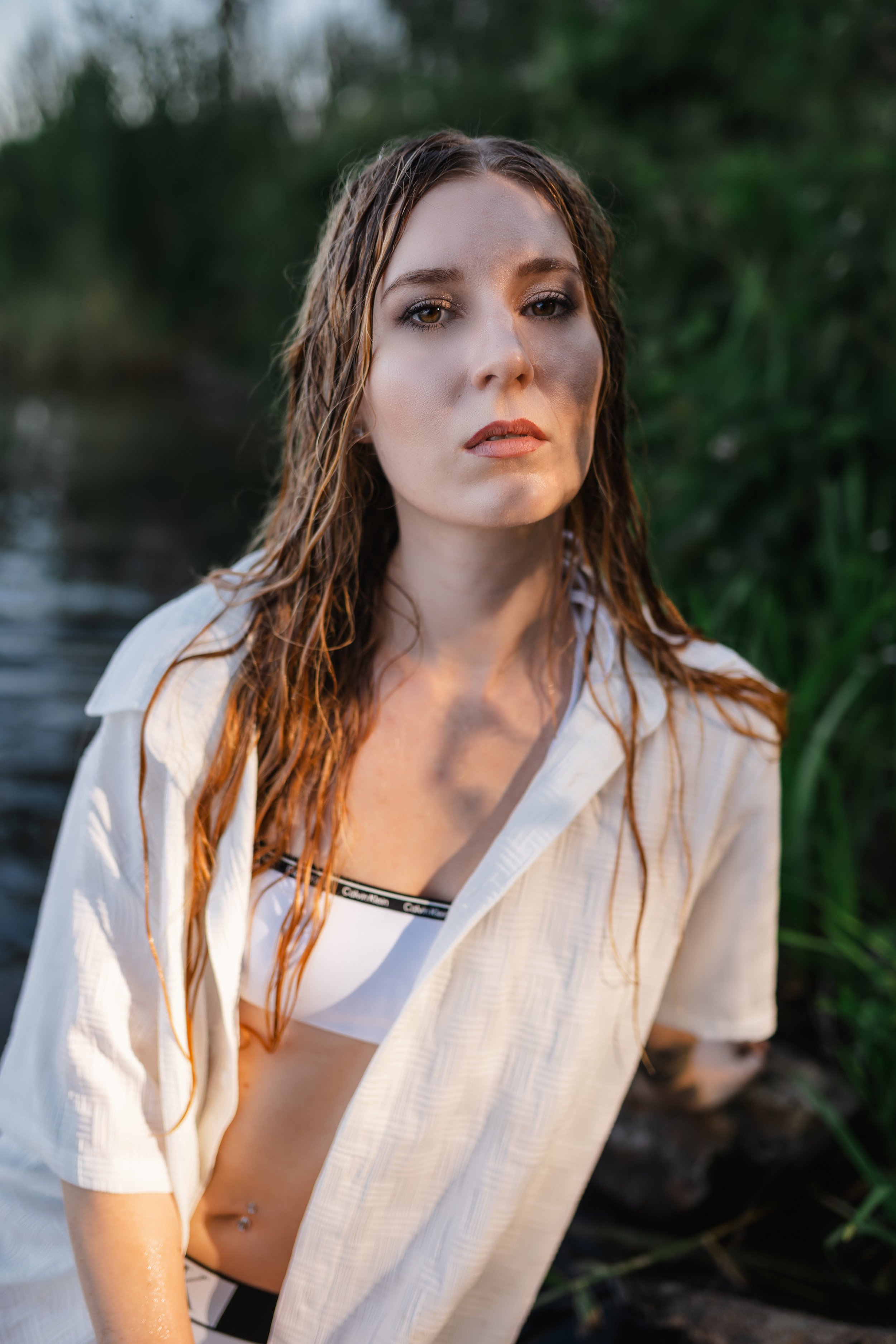 wassershooting-steinberger-see-bikini-weisses-hemd-10.jpg