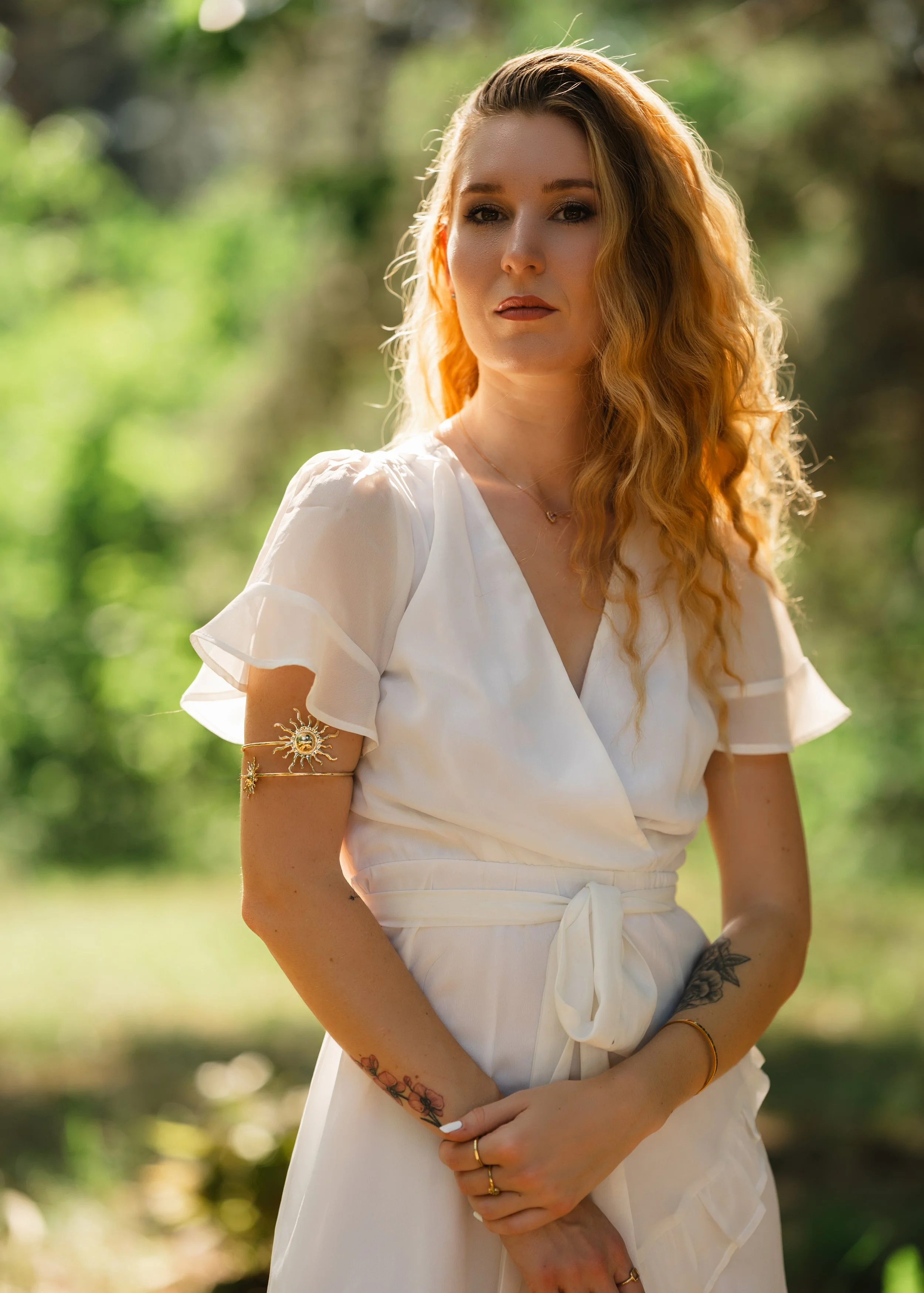 portrait-shooting-steinberger-see-weisses-kleid-gegenlicht-03.jpg