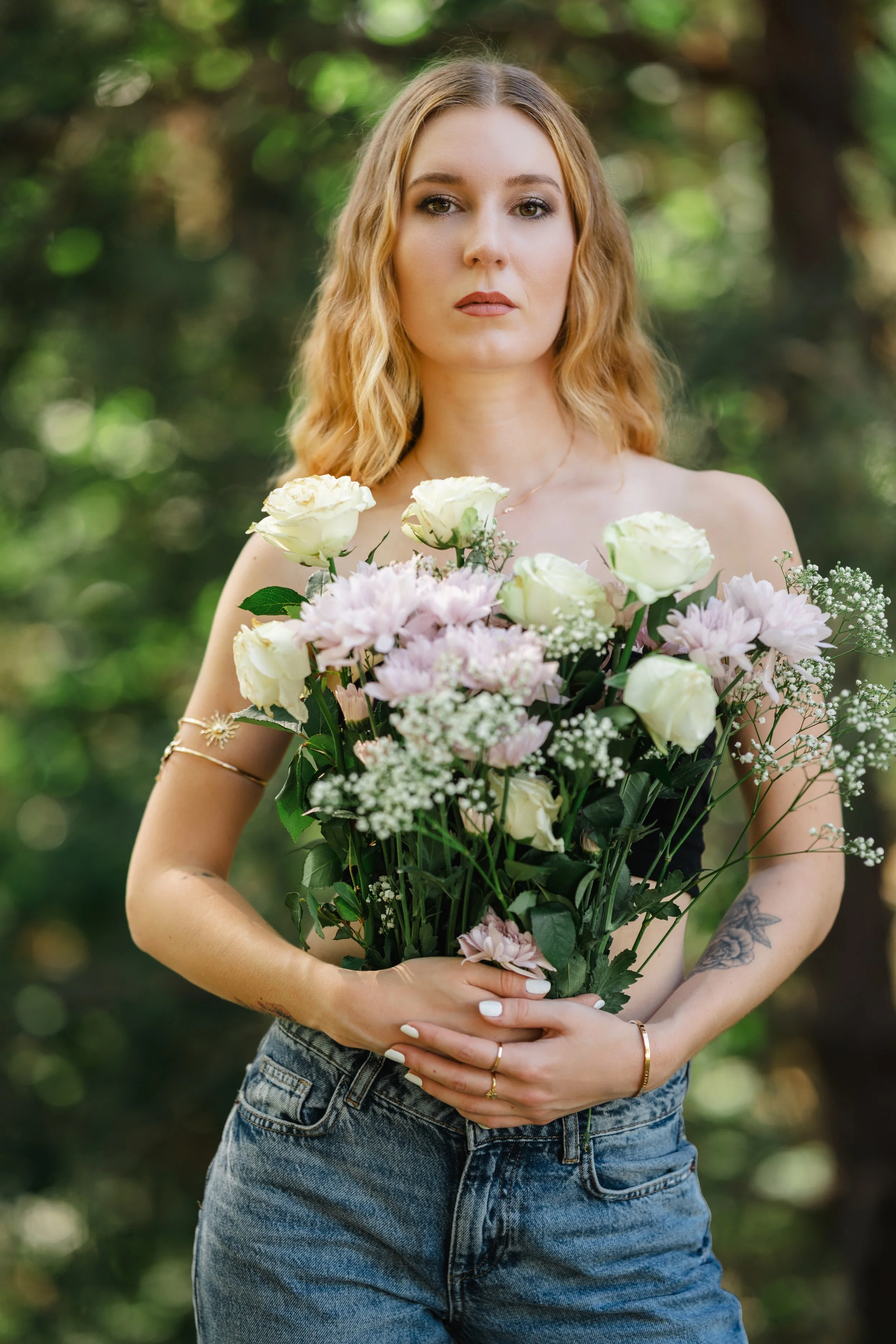 portrait-shooting-steinberger-see-tina-blumen-wald-01.jpg