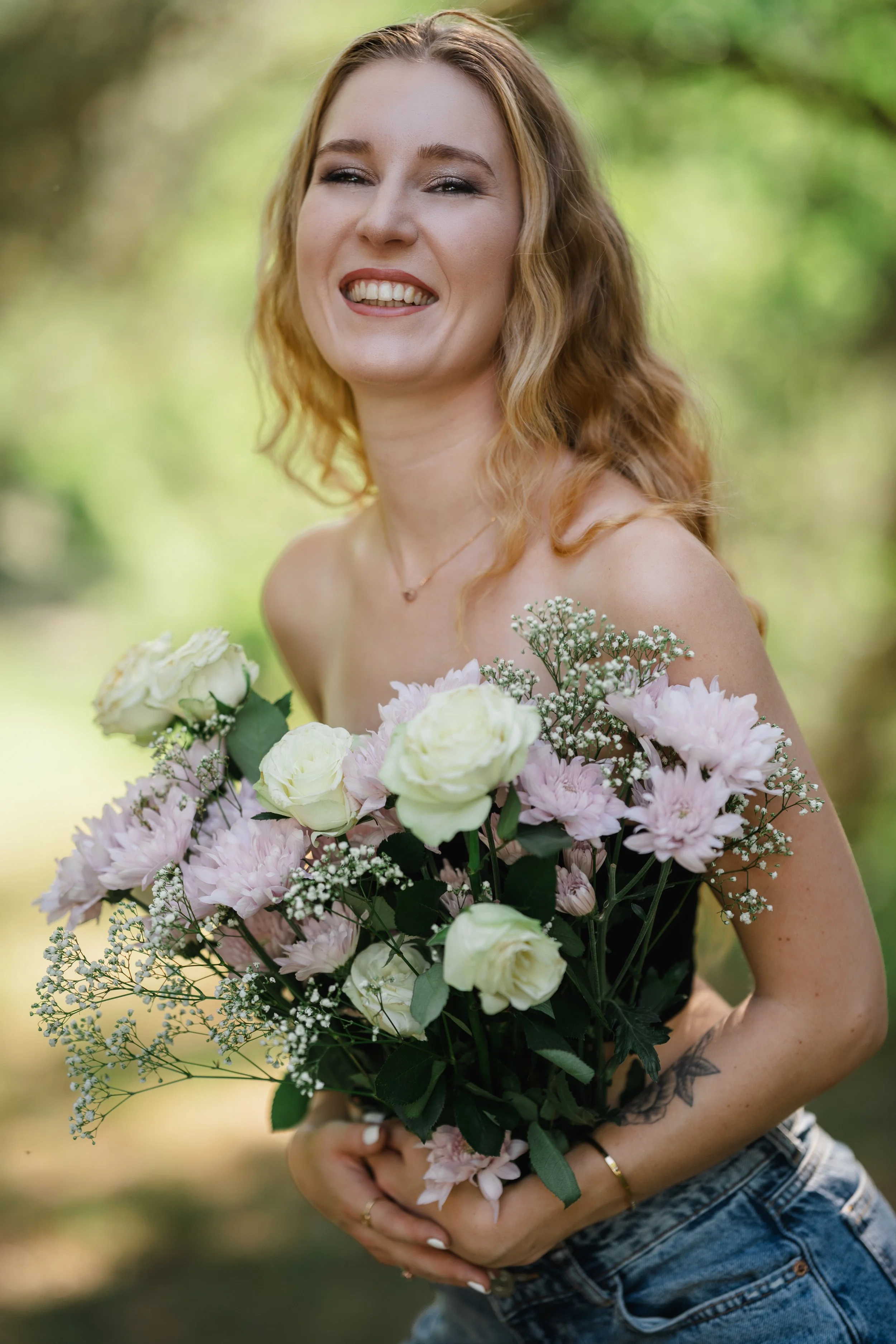 portrait-shooting-steinberger-see-tina-blumen-wald-01.jpg