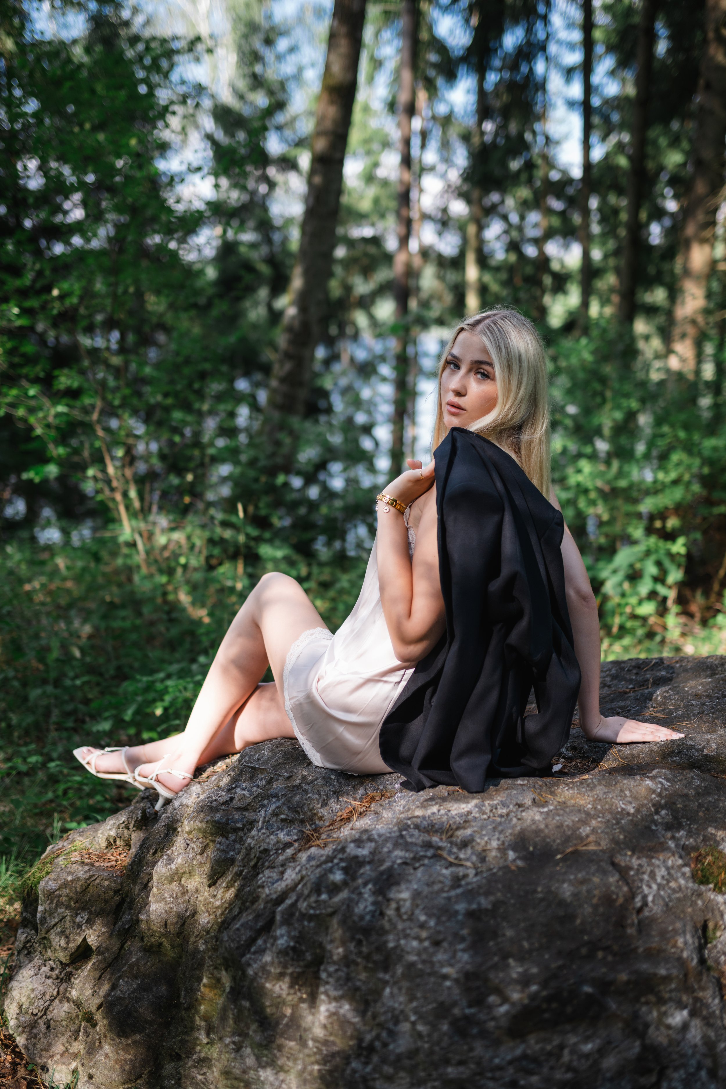 portrait-sarina-felsen-blazer-steinberger-see02.jpg