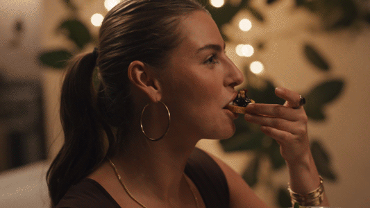 LaBrea_Savor_bite_.gif