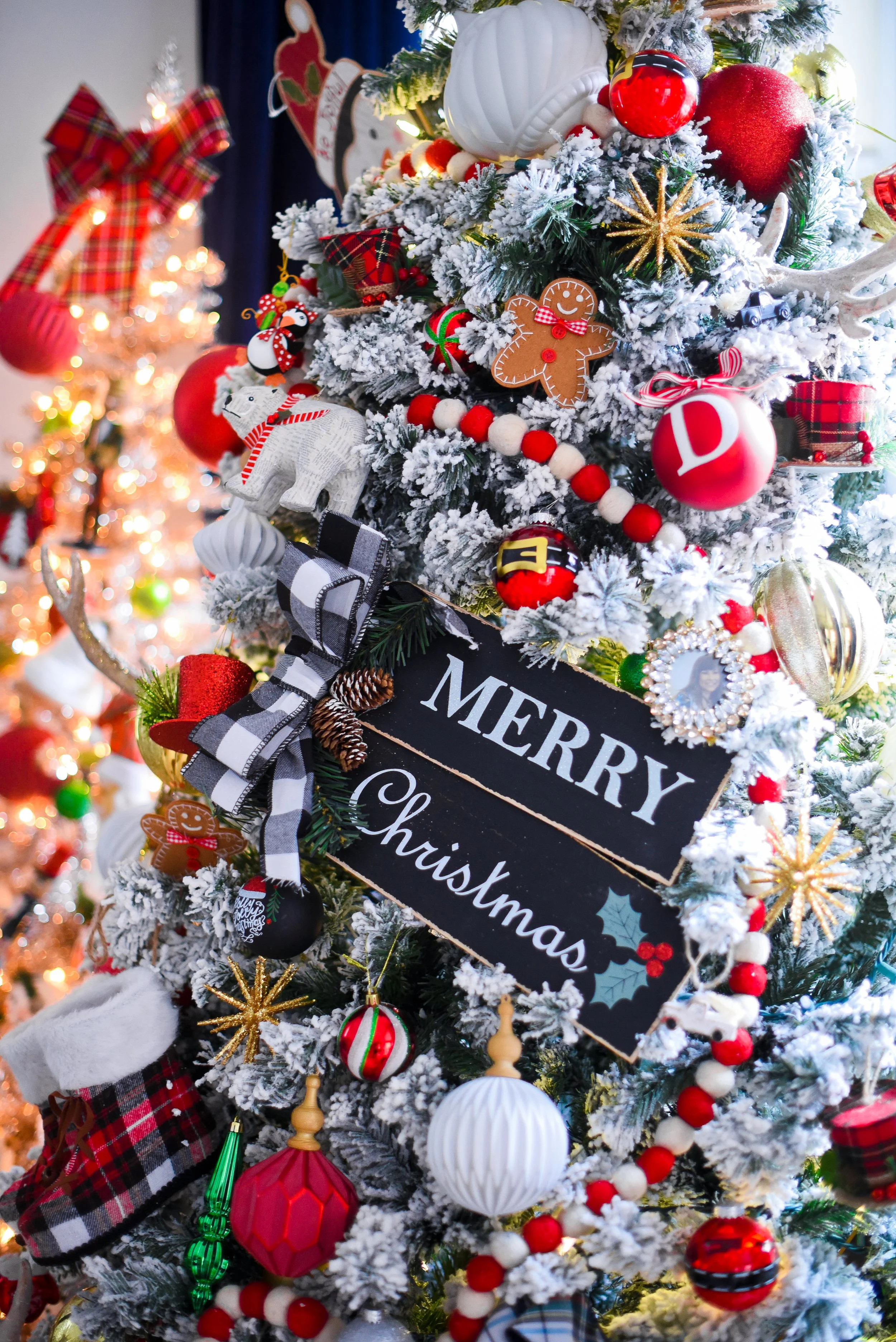 Decorated Christmas tree with ornaments, a 