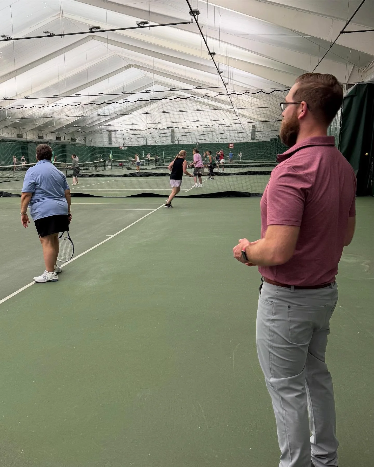One of my favorite events of the year is running warm-ups for the @ptlpittsburghtennisleague kickoff party.  This year we had three stations:  I ran the tennis body warm-ups, @gwenoidfossa ran the mobility station and @vuillemot_jay warmed up the rot