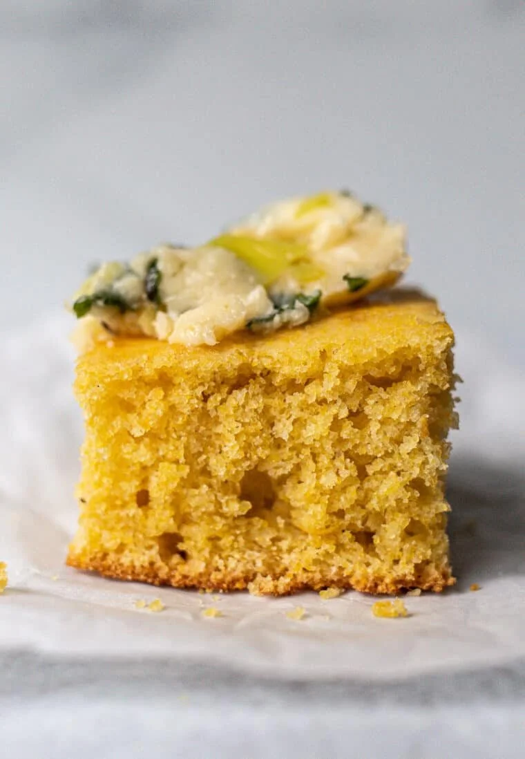 Cast Iron Skillet Cornbread