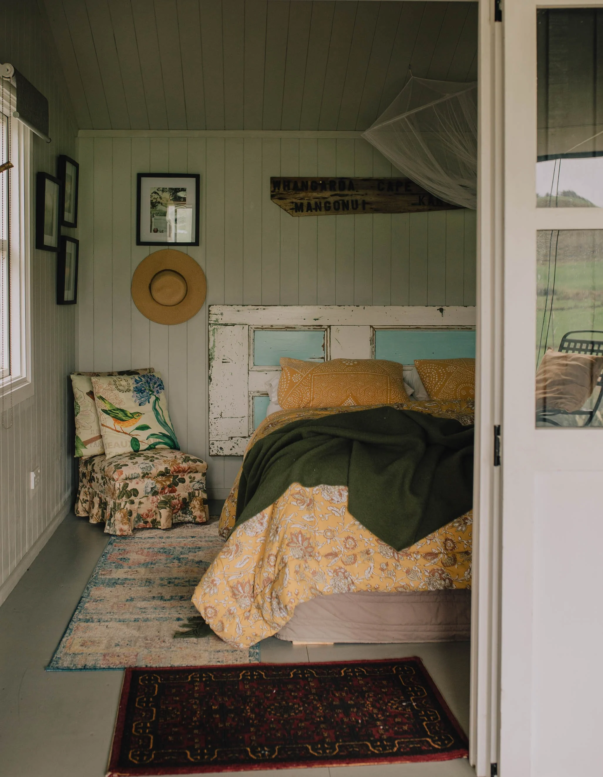 Rustic guest bedroom_The_River_Bothy_Mangonui_New_Zealand.jpg