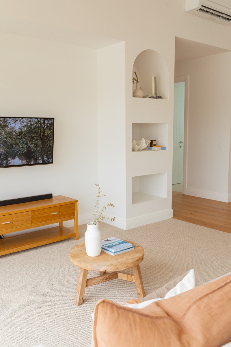 web-optimised-res-modern-barn-living-warkworth-junction-editorial-feb-2022 (10 of 37).jpg