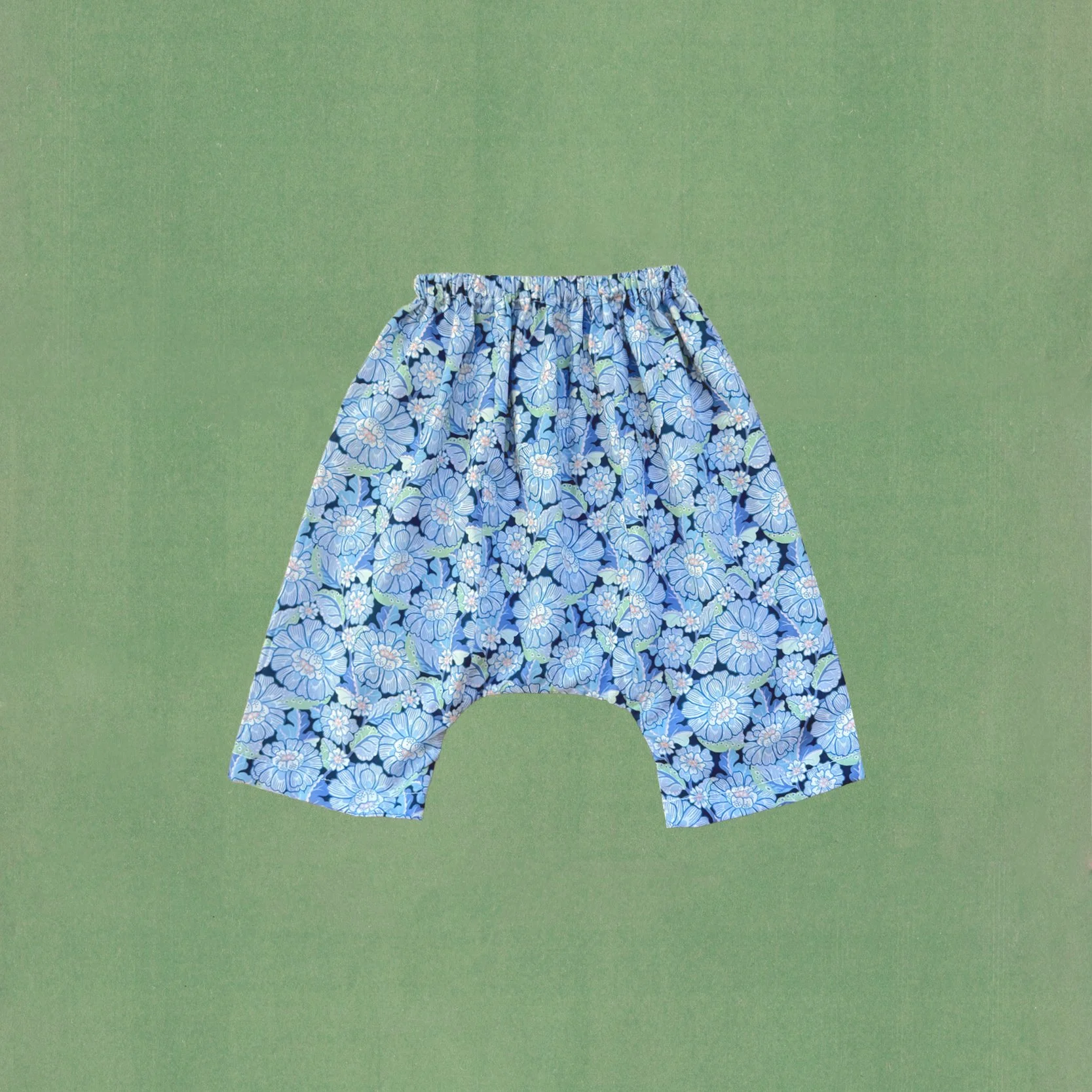 drop02-blue-flowers.jpg